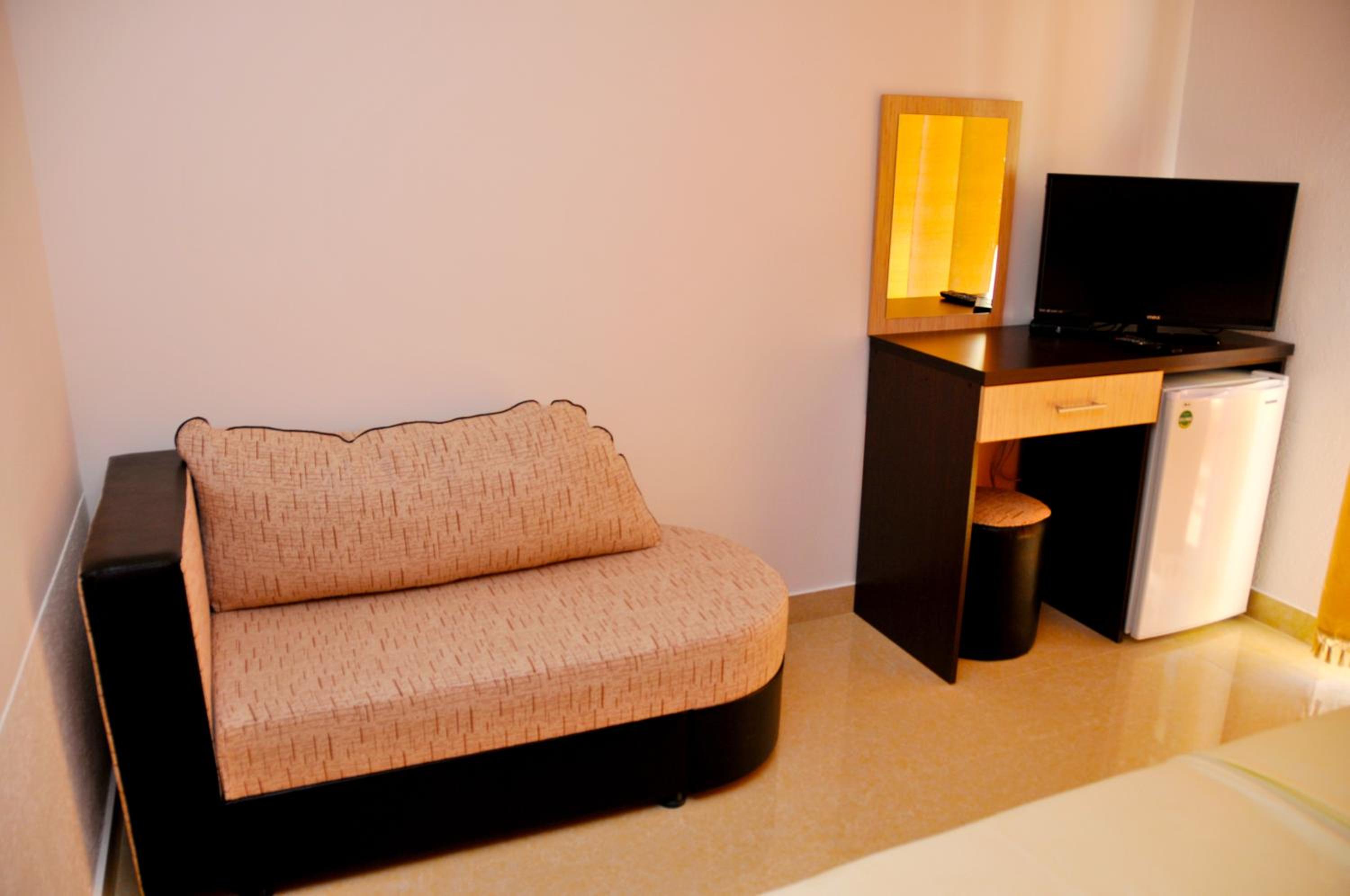 Standard Double Room - Photo 5