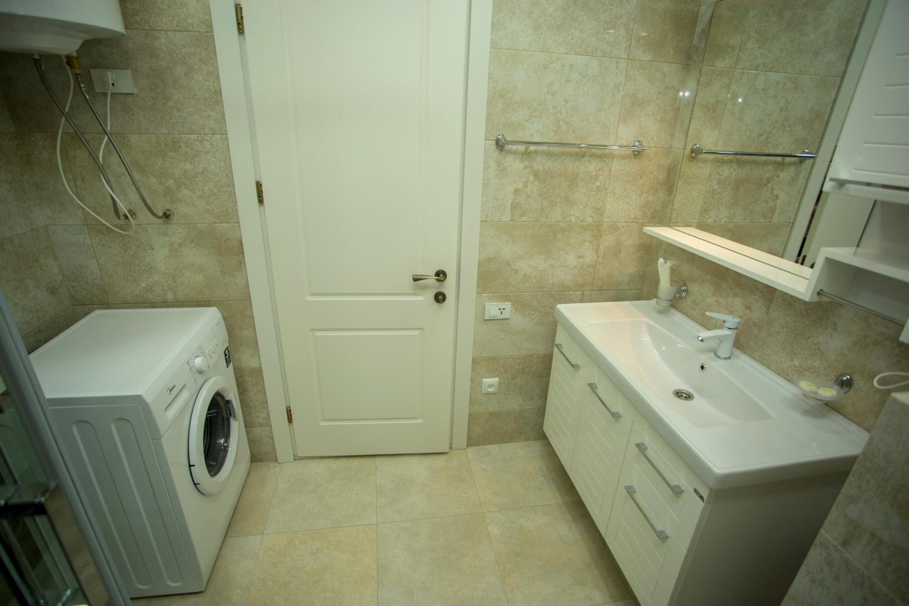 Superior Suite with Sea View - Photo 5