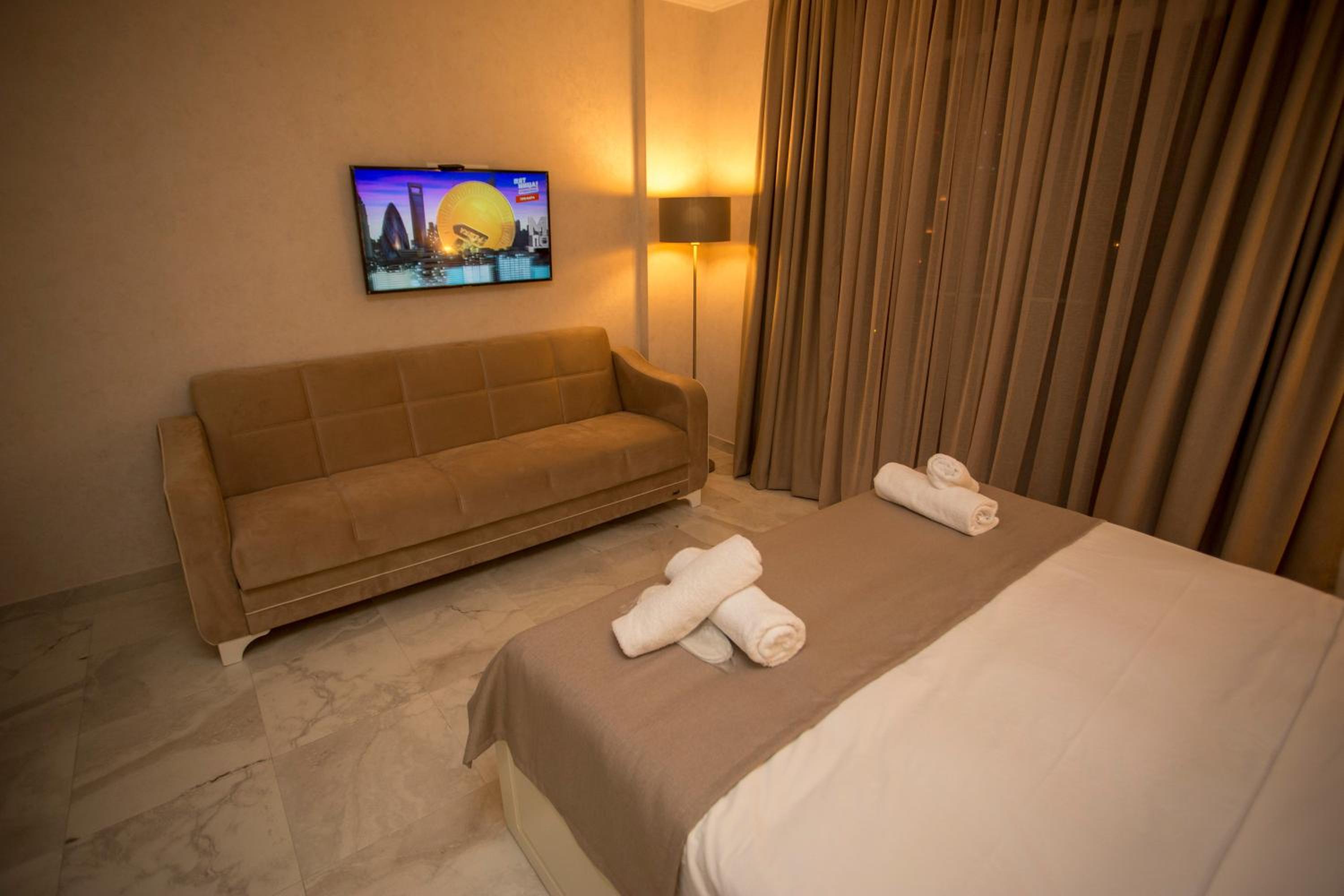 Superior Suite with Sea View - Photo 15