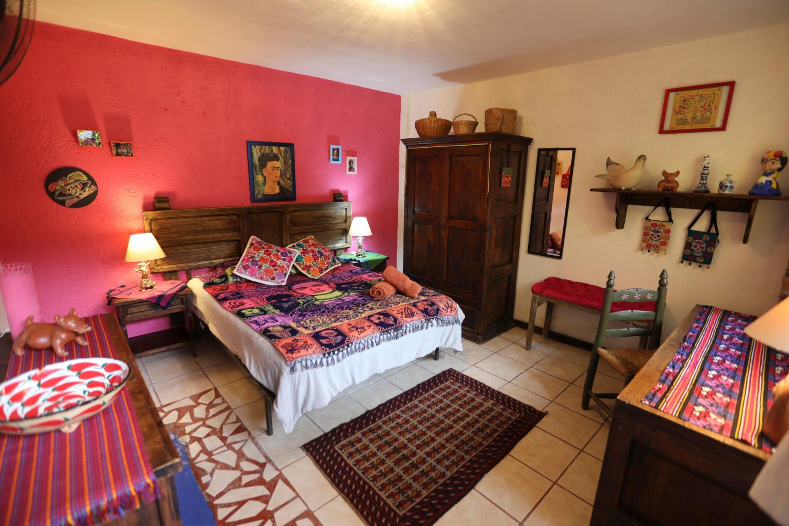 Apartment with Terrace - Photo 1