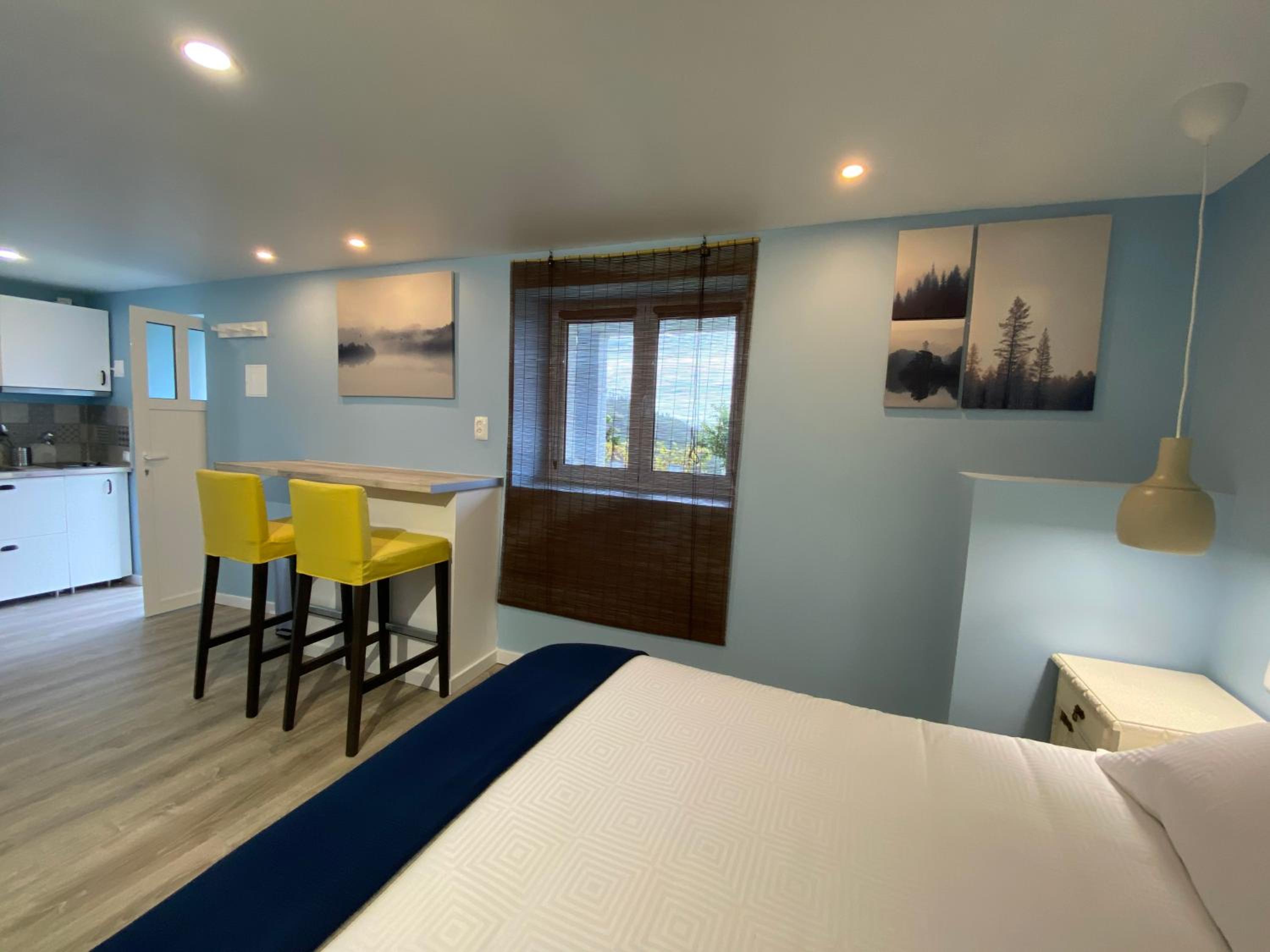 Double Room With Private Bathroom photo 3