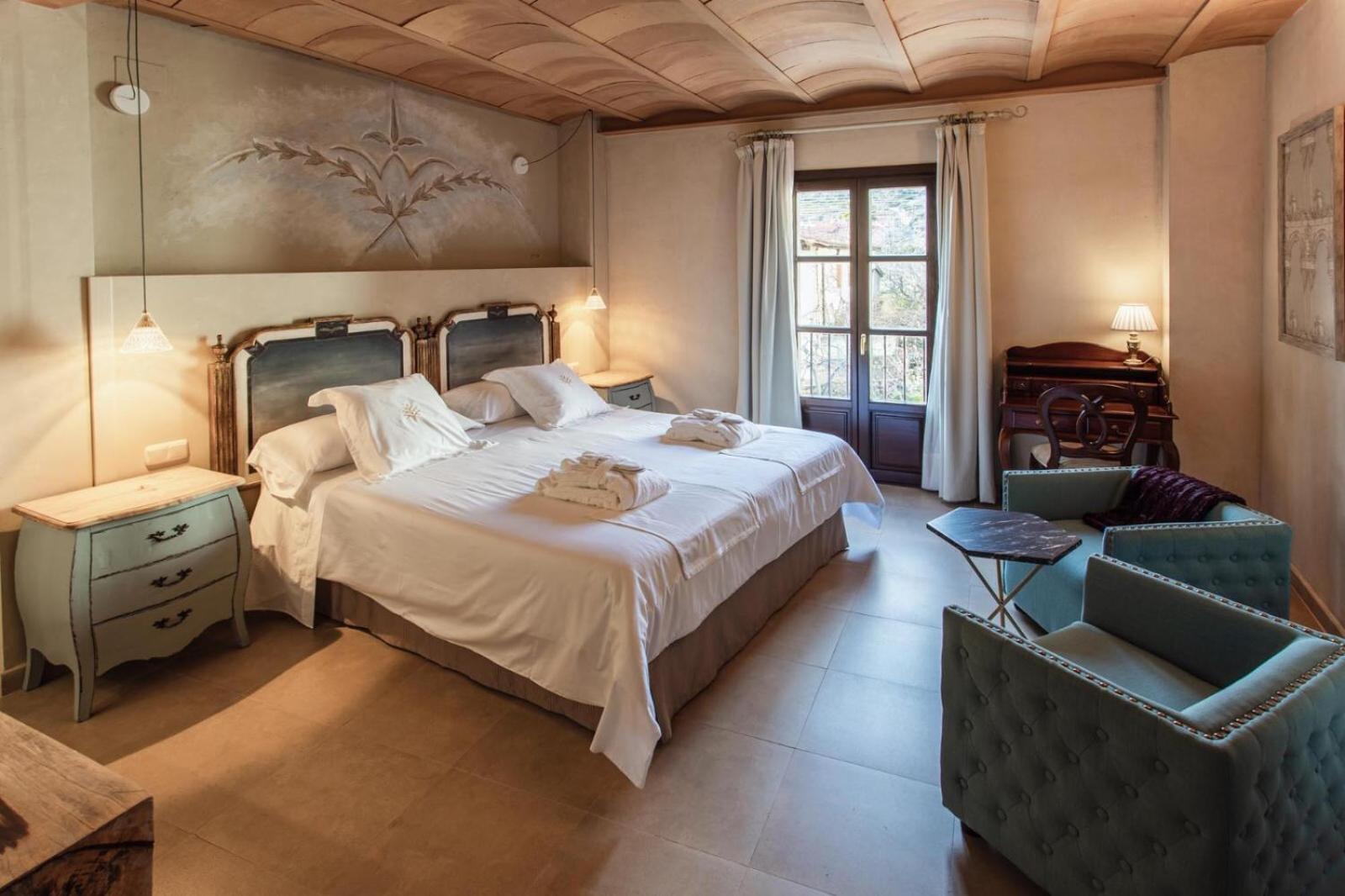 Standard Double Room - Photo 1