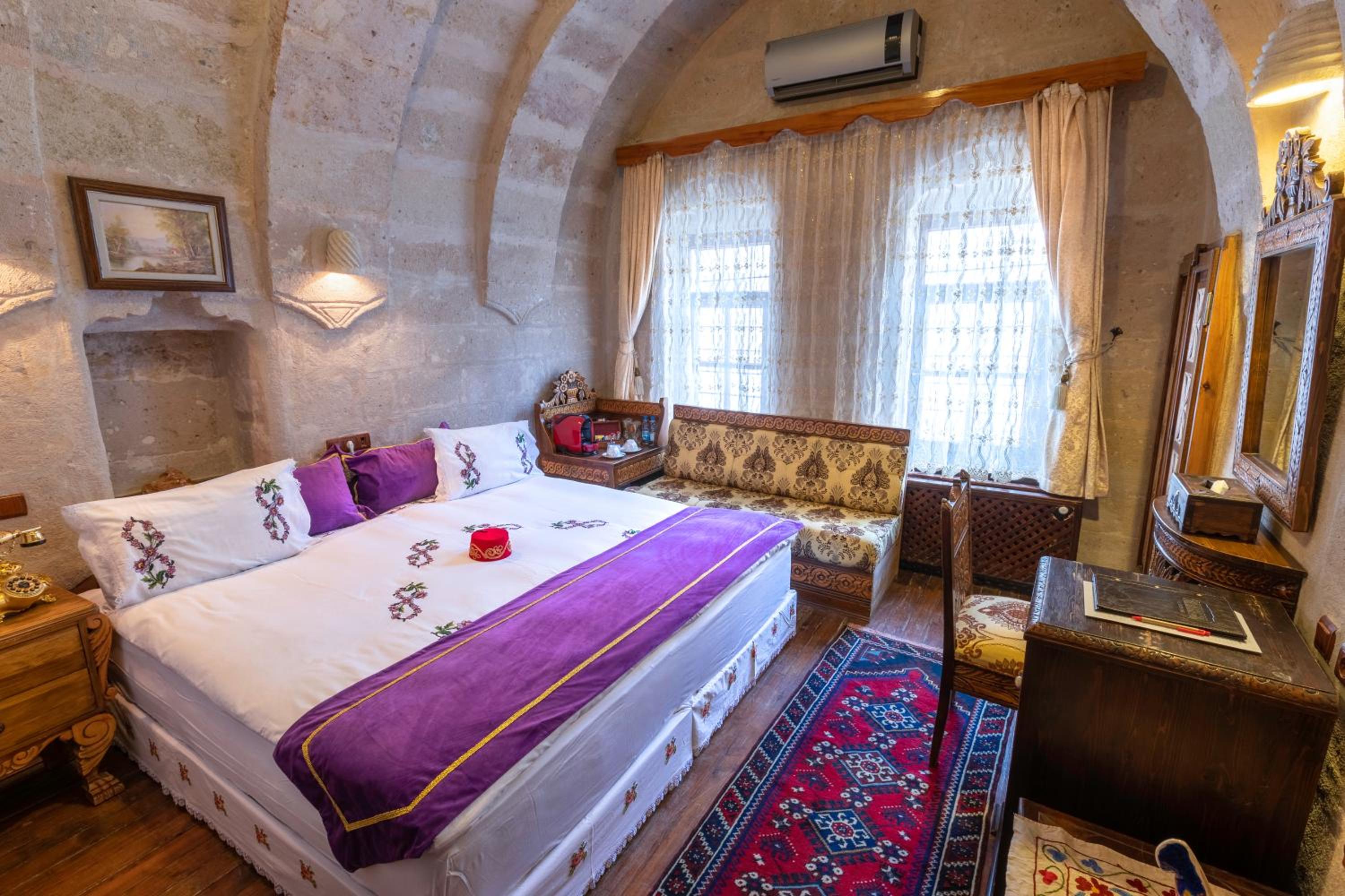 Double Cave Room  - Photo 2