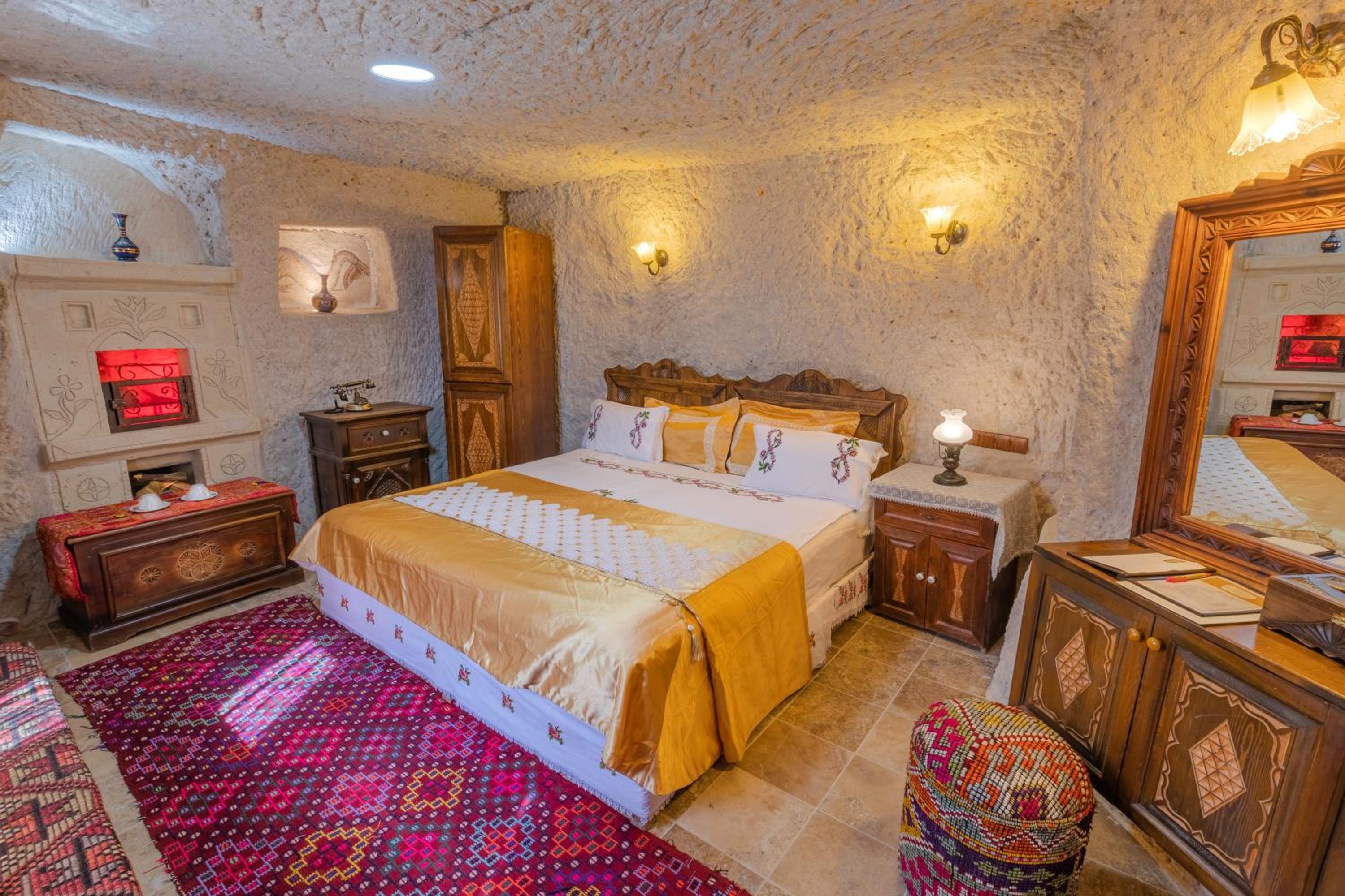 Double Cave Room  - Photo 6