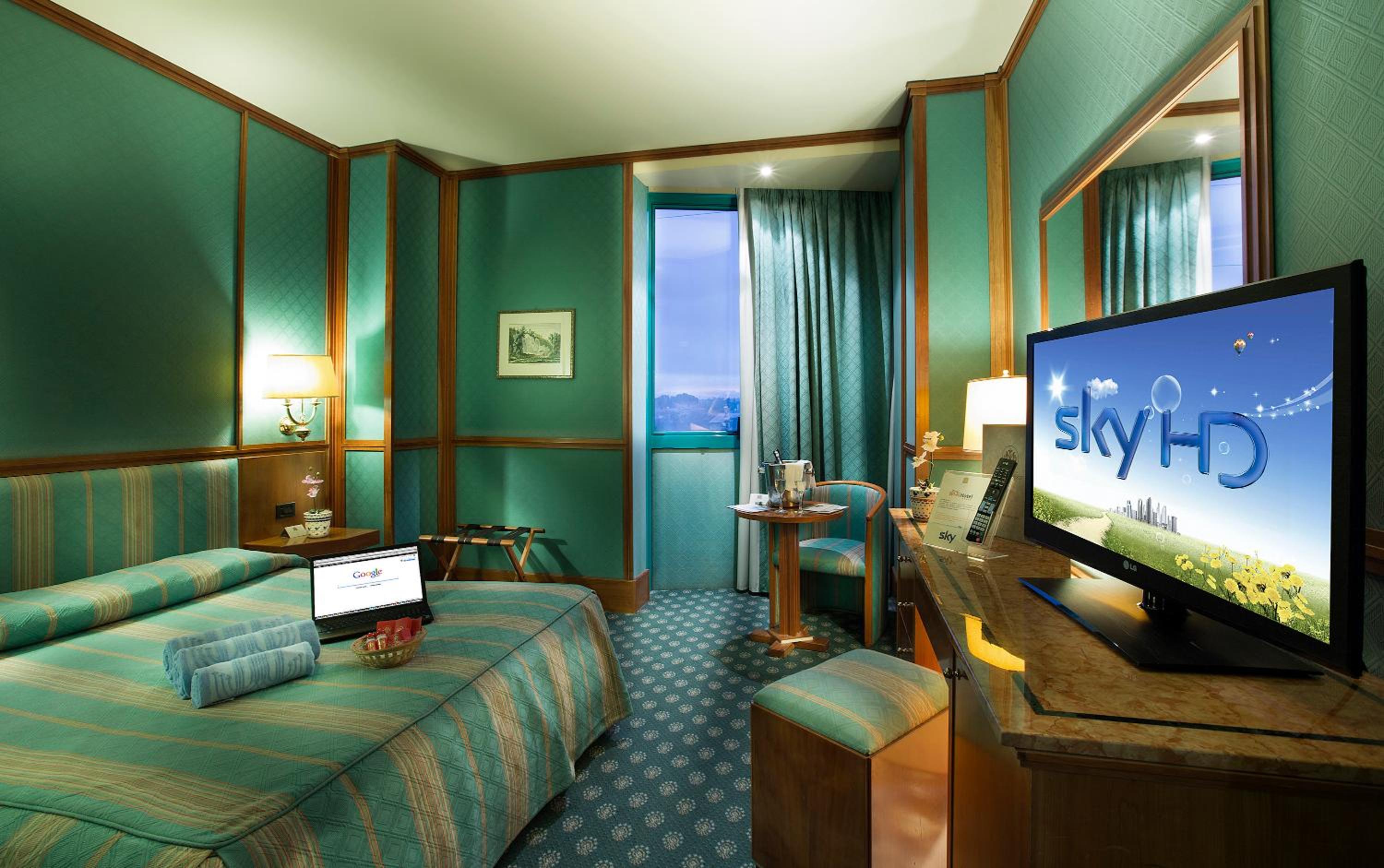Standard Double Room - Photo 1