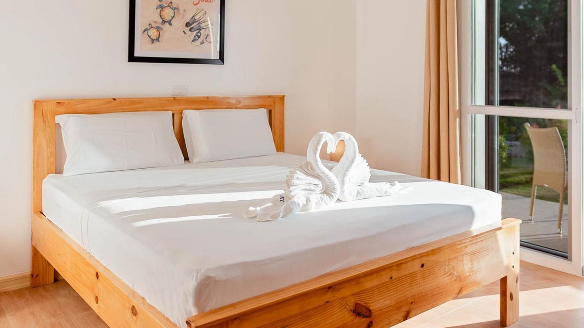 King Room with Sea View - Photo 1