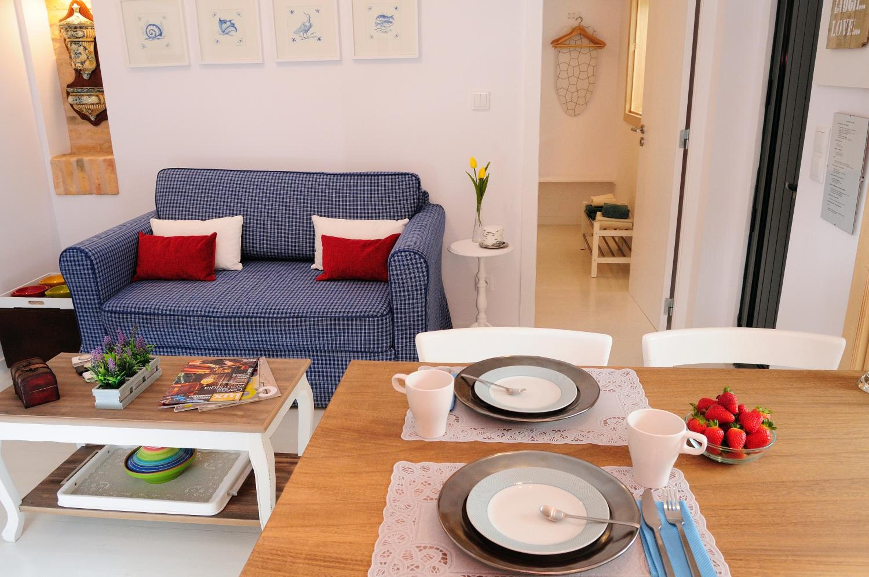 One-Bedroom Standard Apartment photo 3