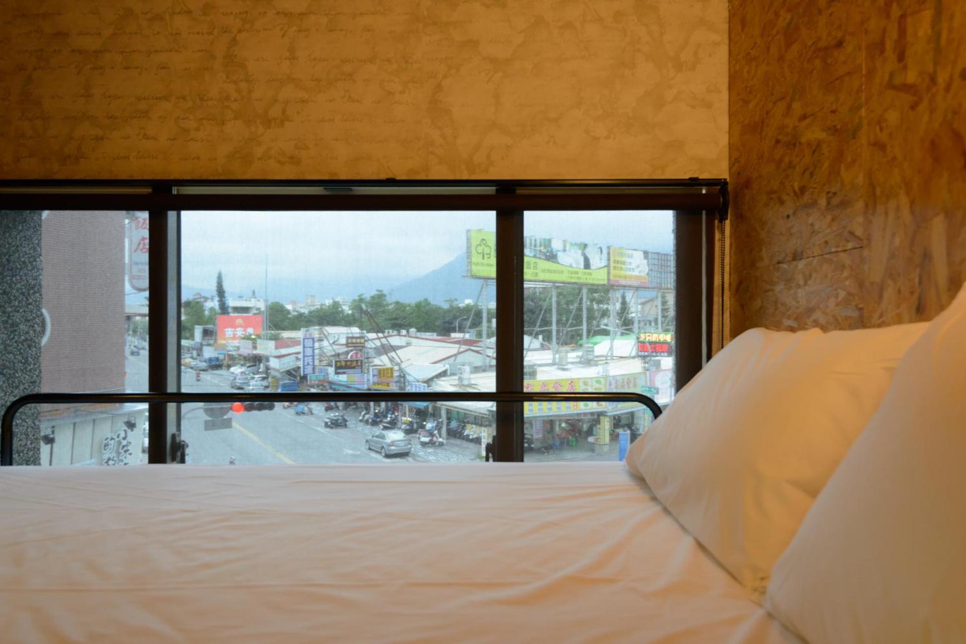 Double Bed in Mixed Dormitory Room  photo 3