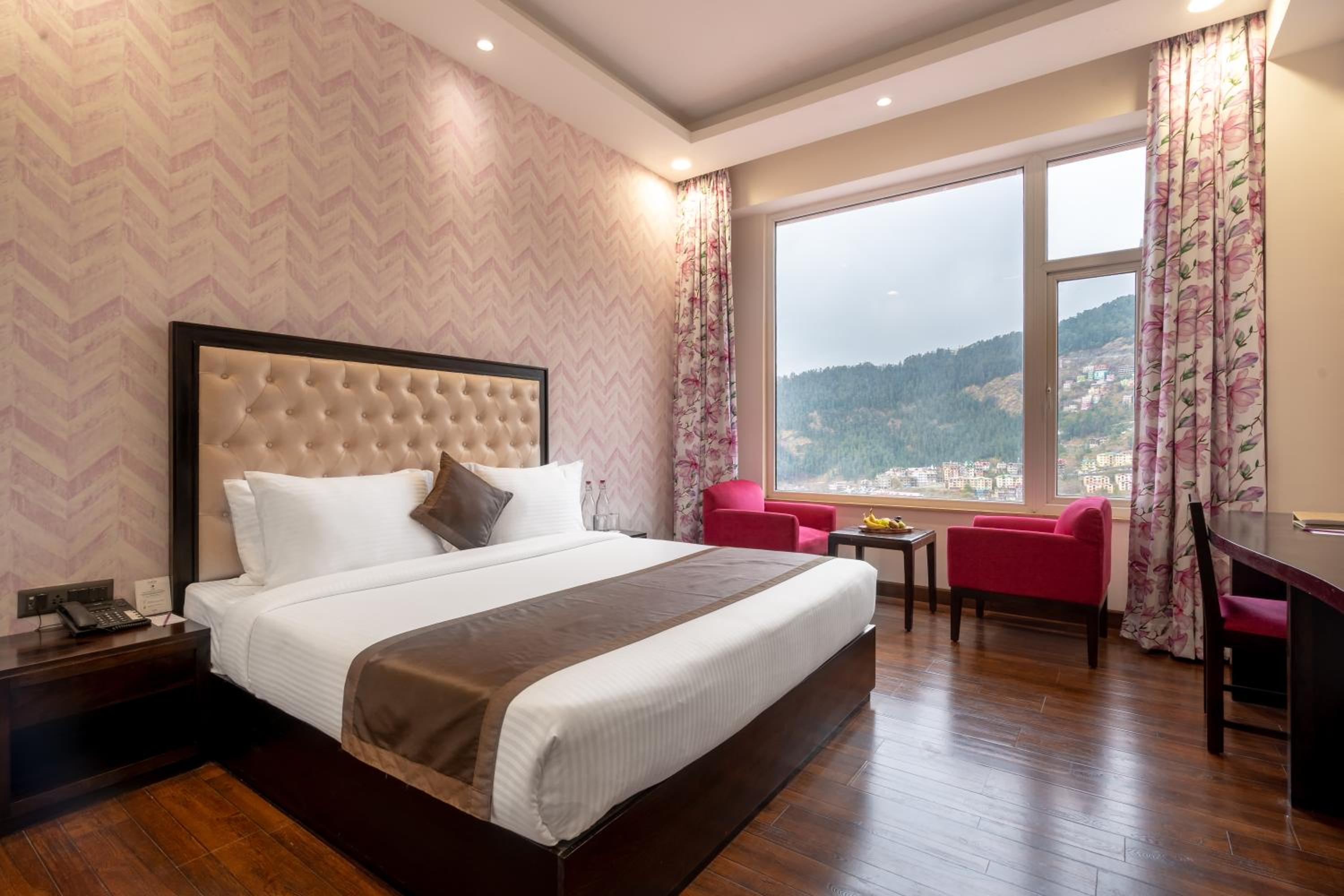 Premier Valley View Room - Photo 1