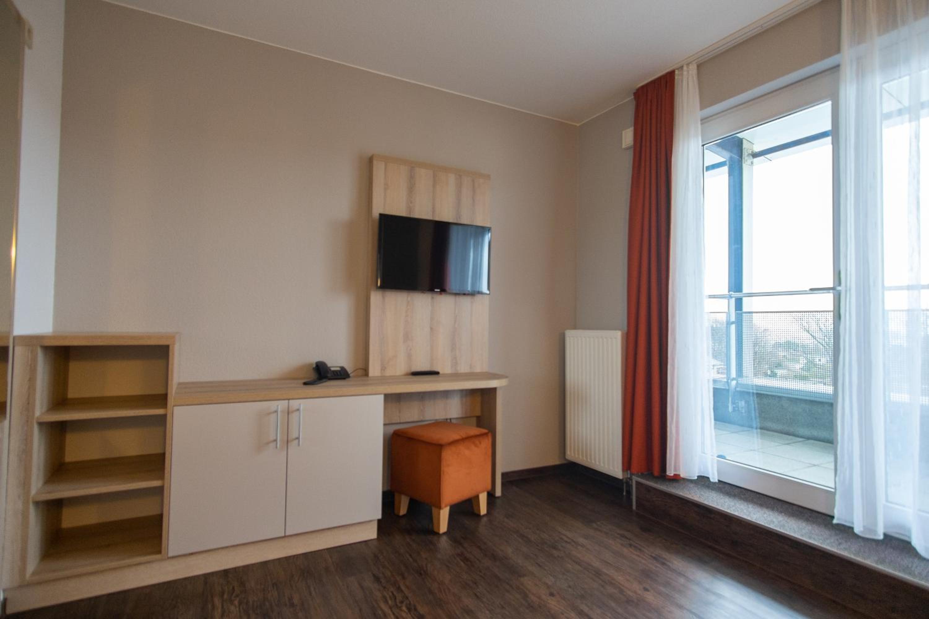 Double Room - Photo 7