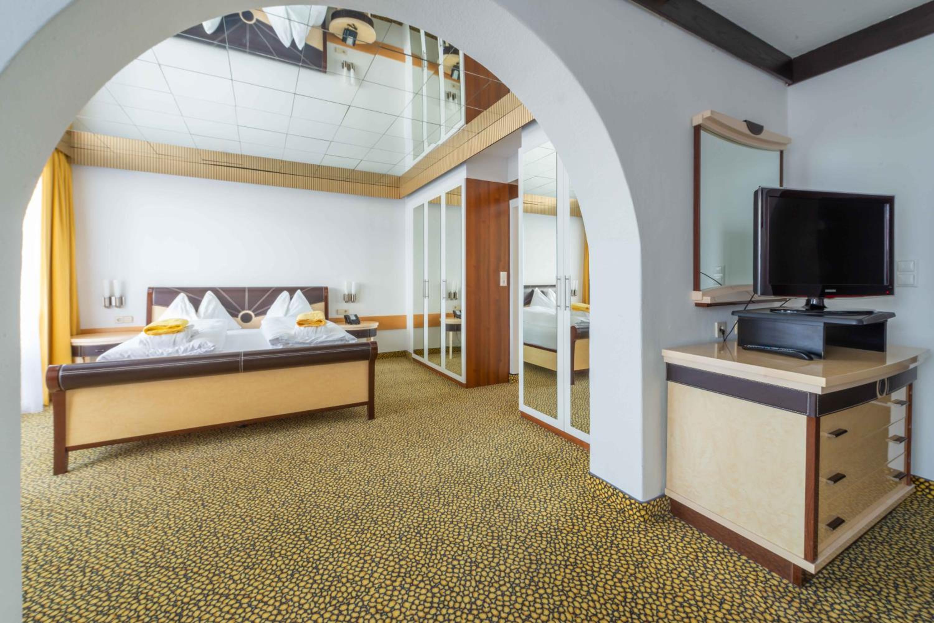 Junior Suite with Balcony