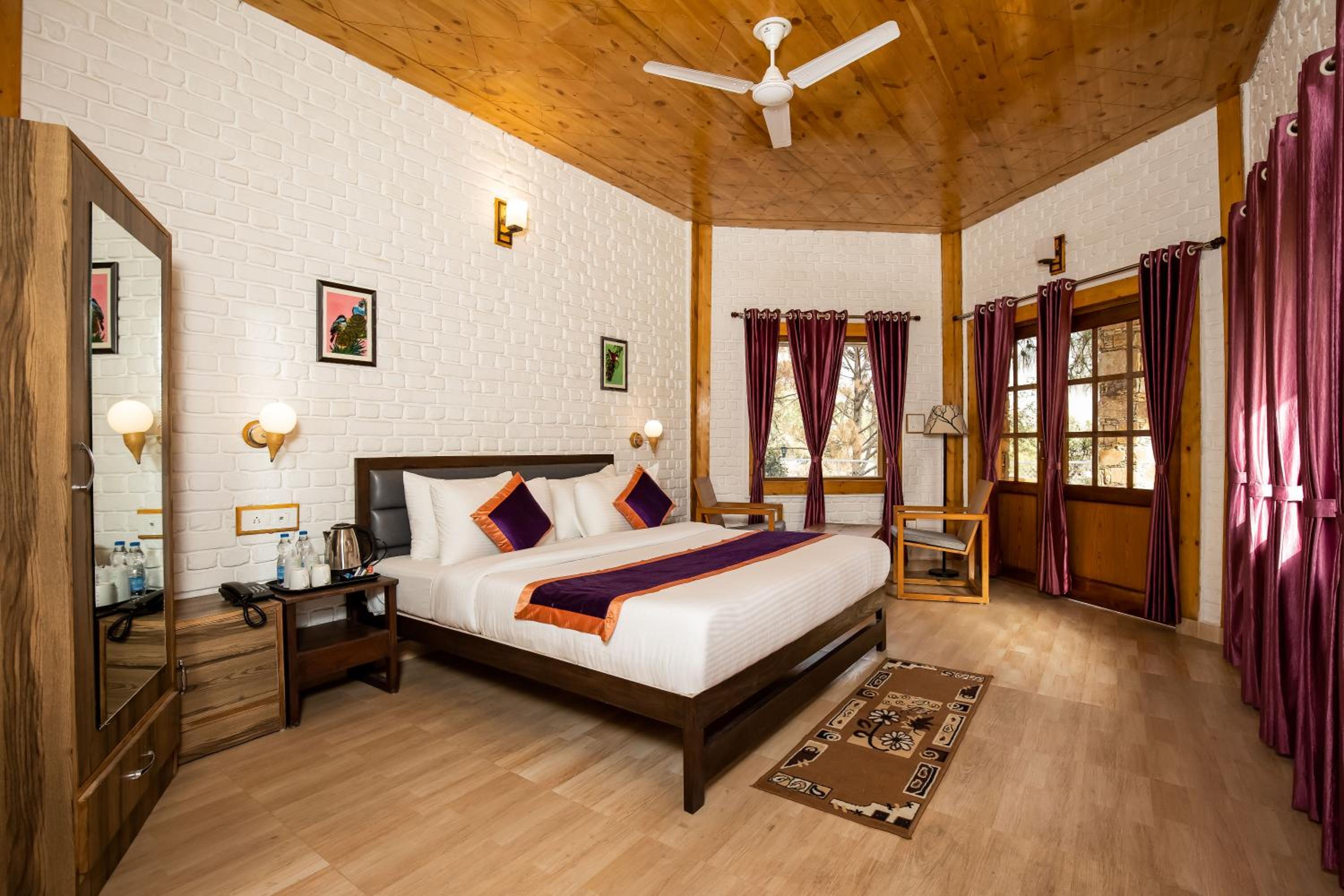 Two-Bedroom Bungalow - Photo 8