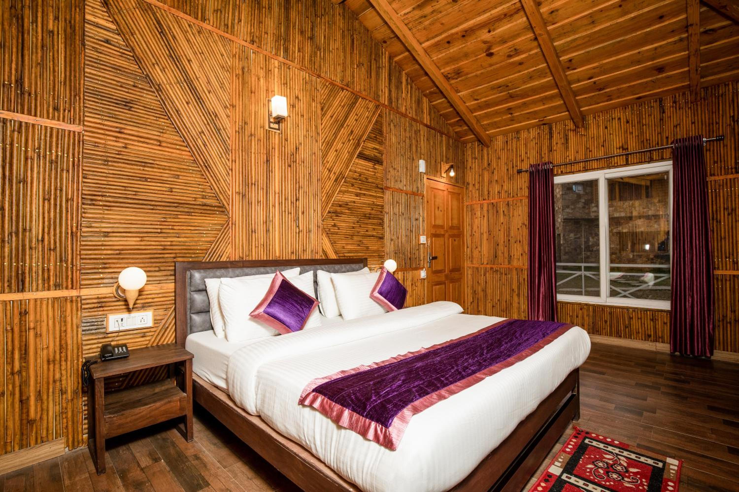 Three-Bedroom Chalet - Photo 9