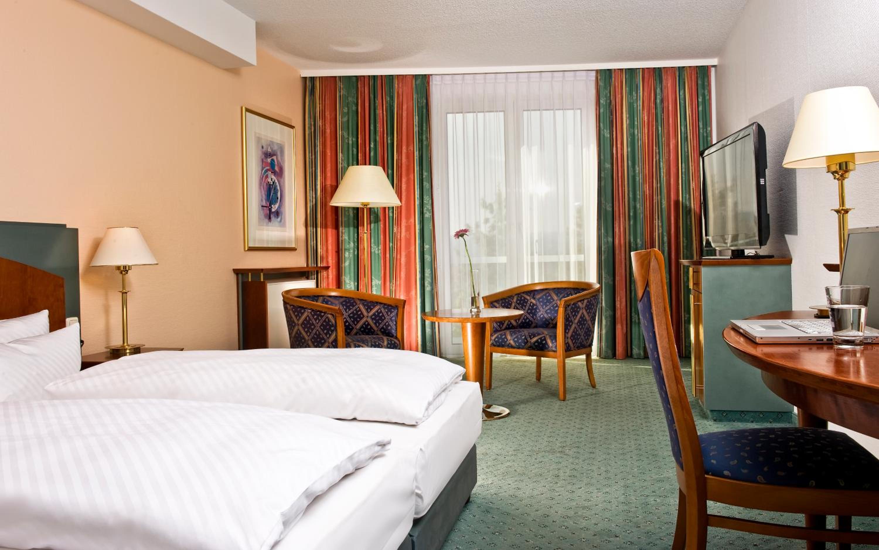 Superior Room with One Double Bed and Air Conditioning - Photo 1