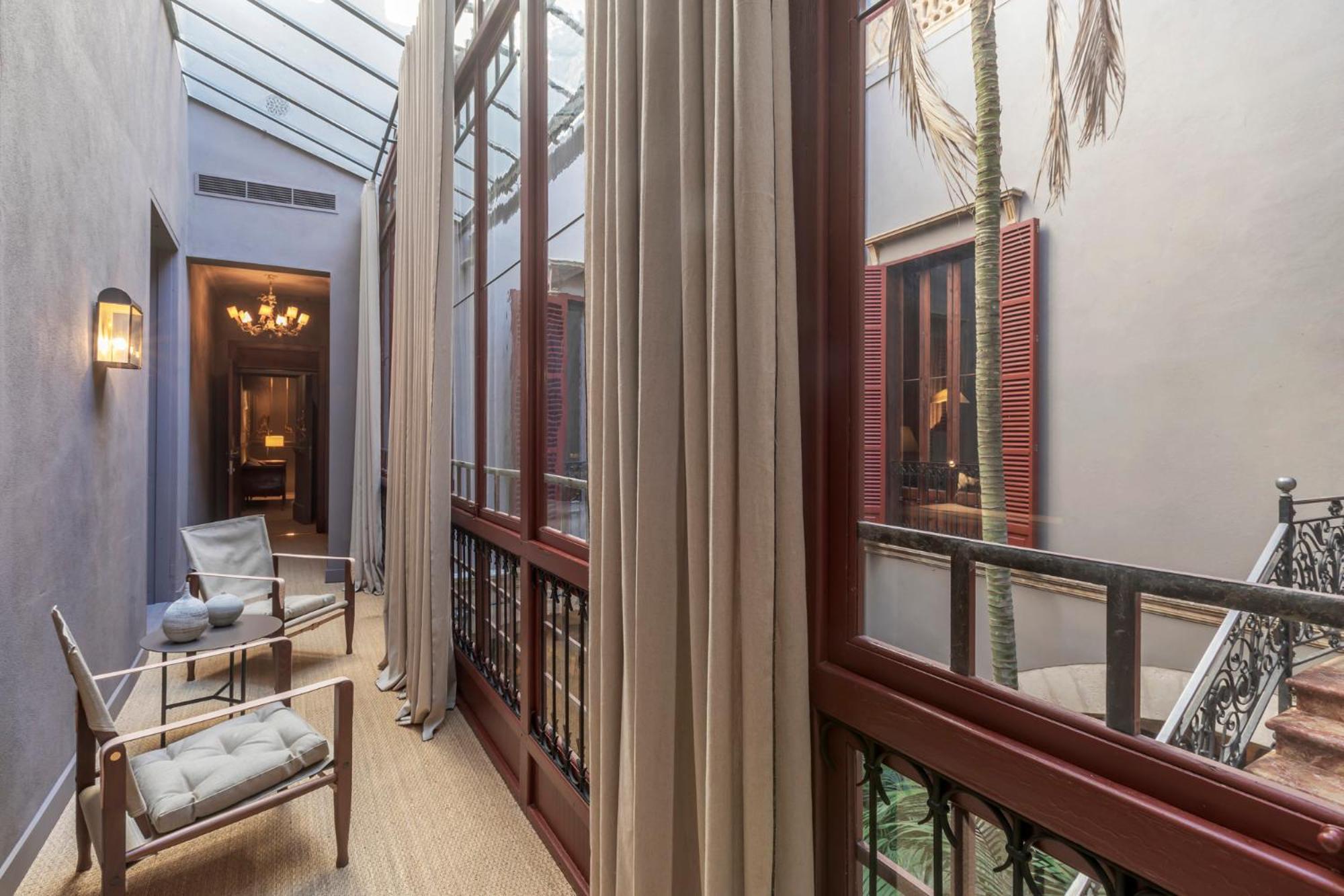 Signature Junior Suite with Spa Access photo 3