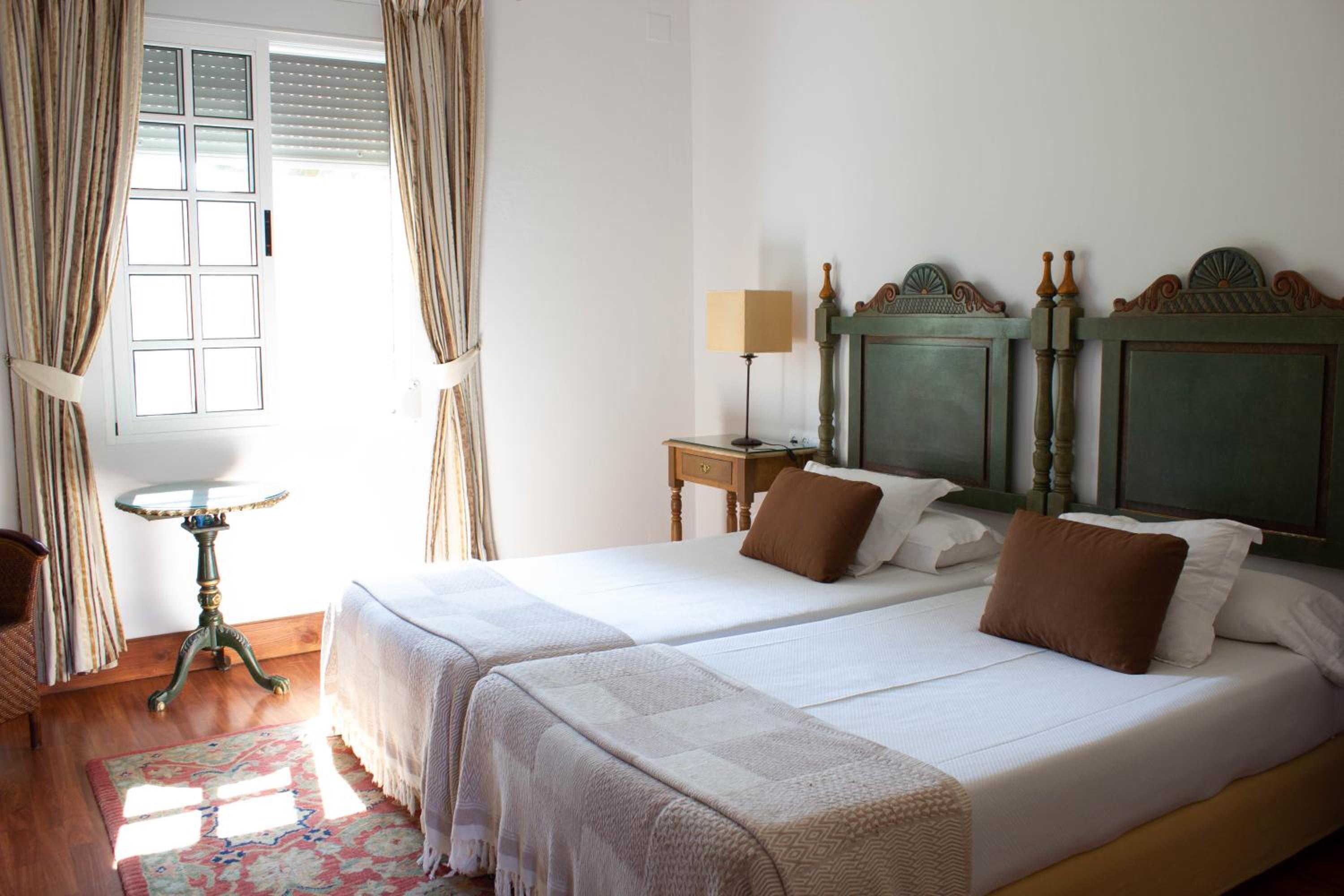 Superior Twin Room photo 2