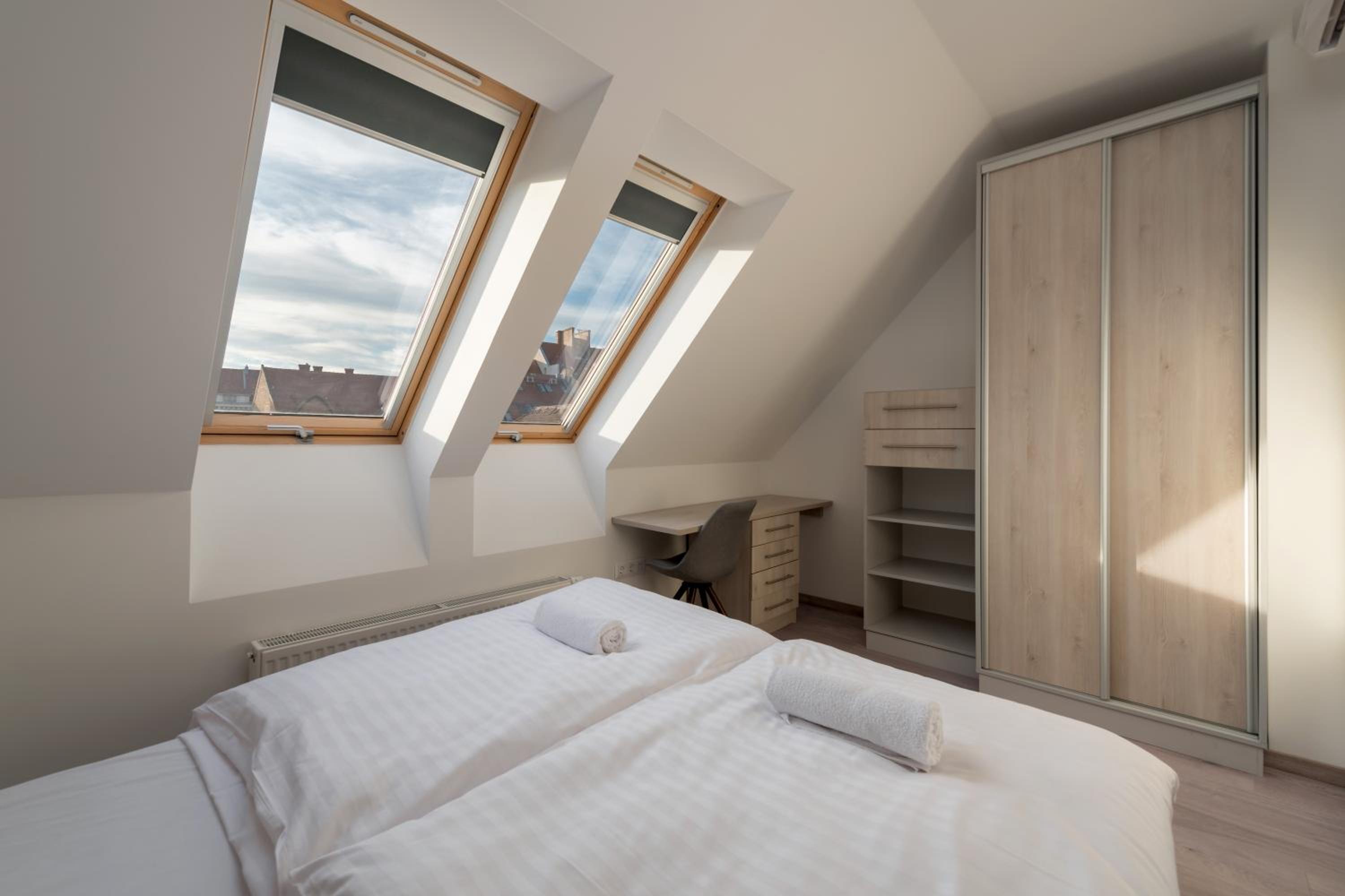 Two-Bedroom Apartment - Photo 6