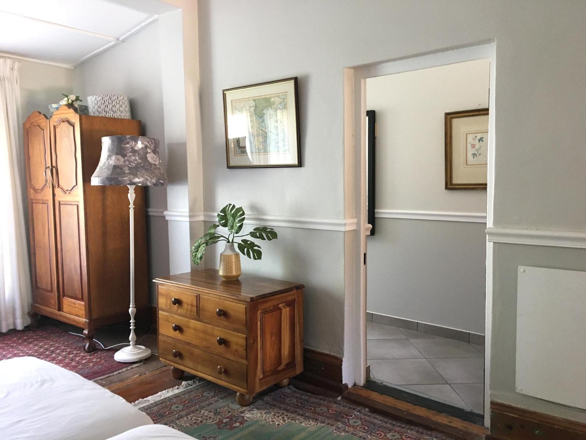 Family Room photo 3
