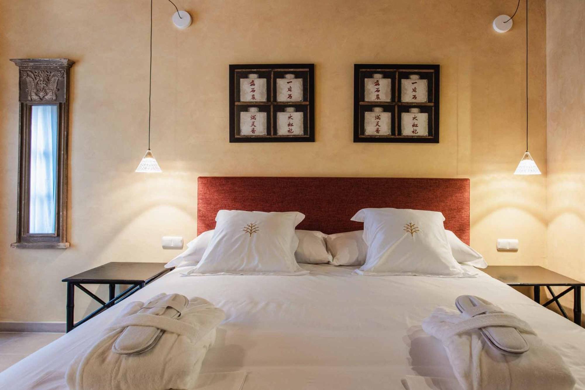 Standard Double Room - Photo 6