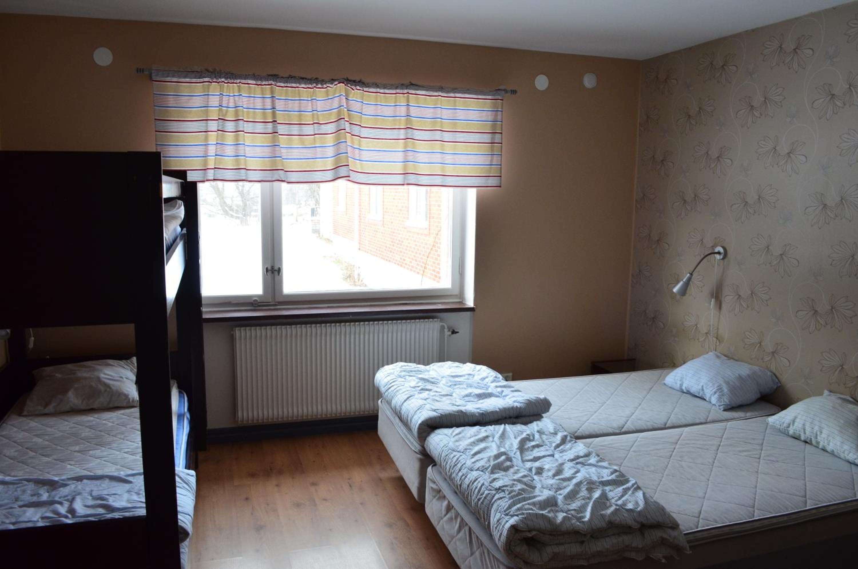 Economy Quadruple Room - Photo 1