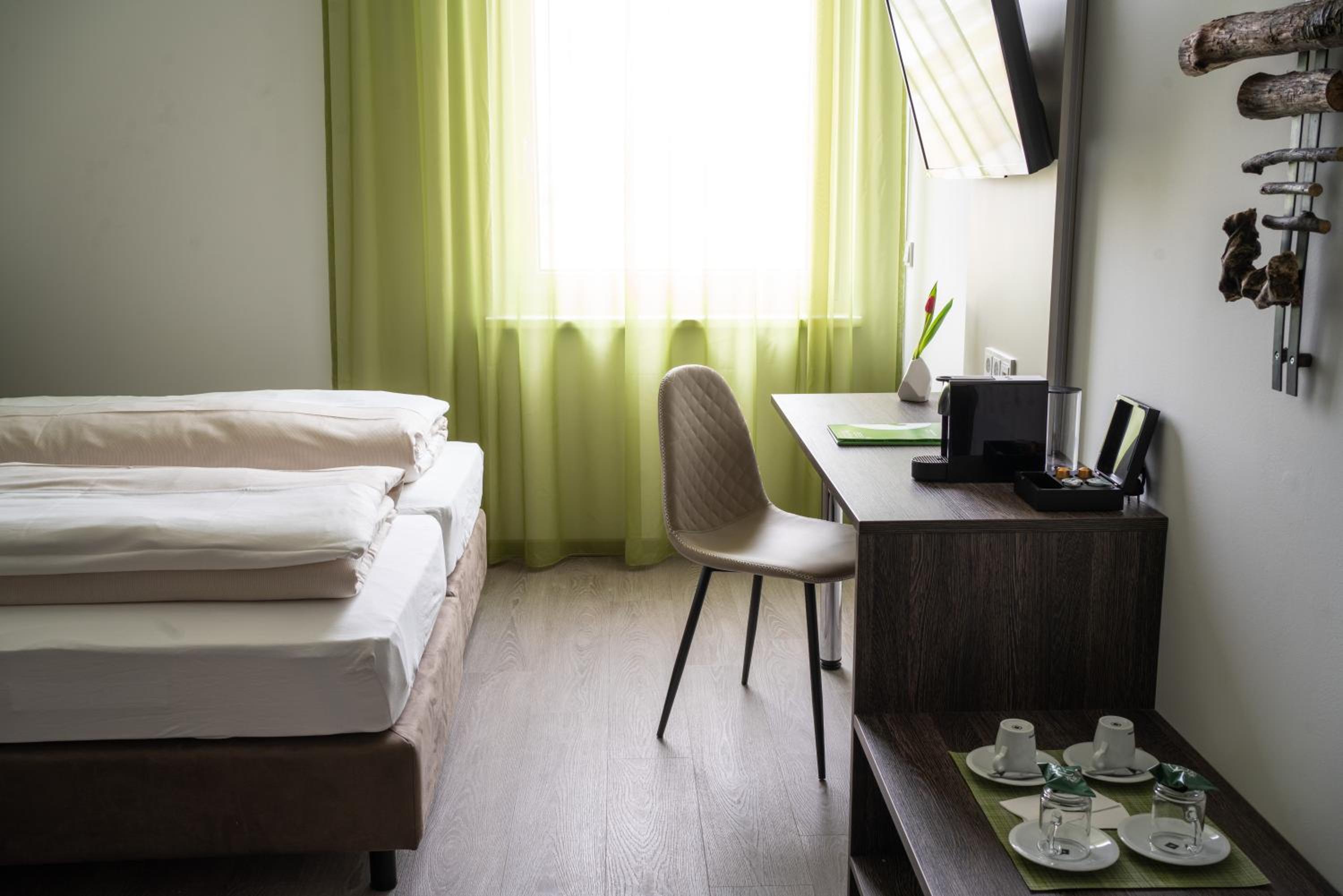 Double Room - Photo 1