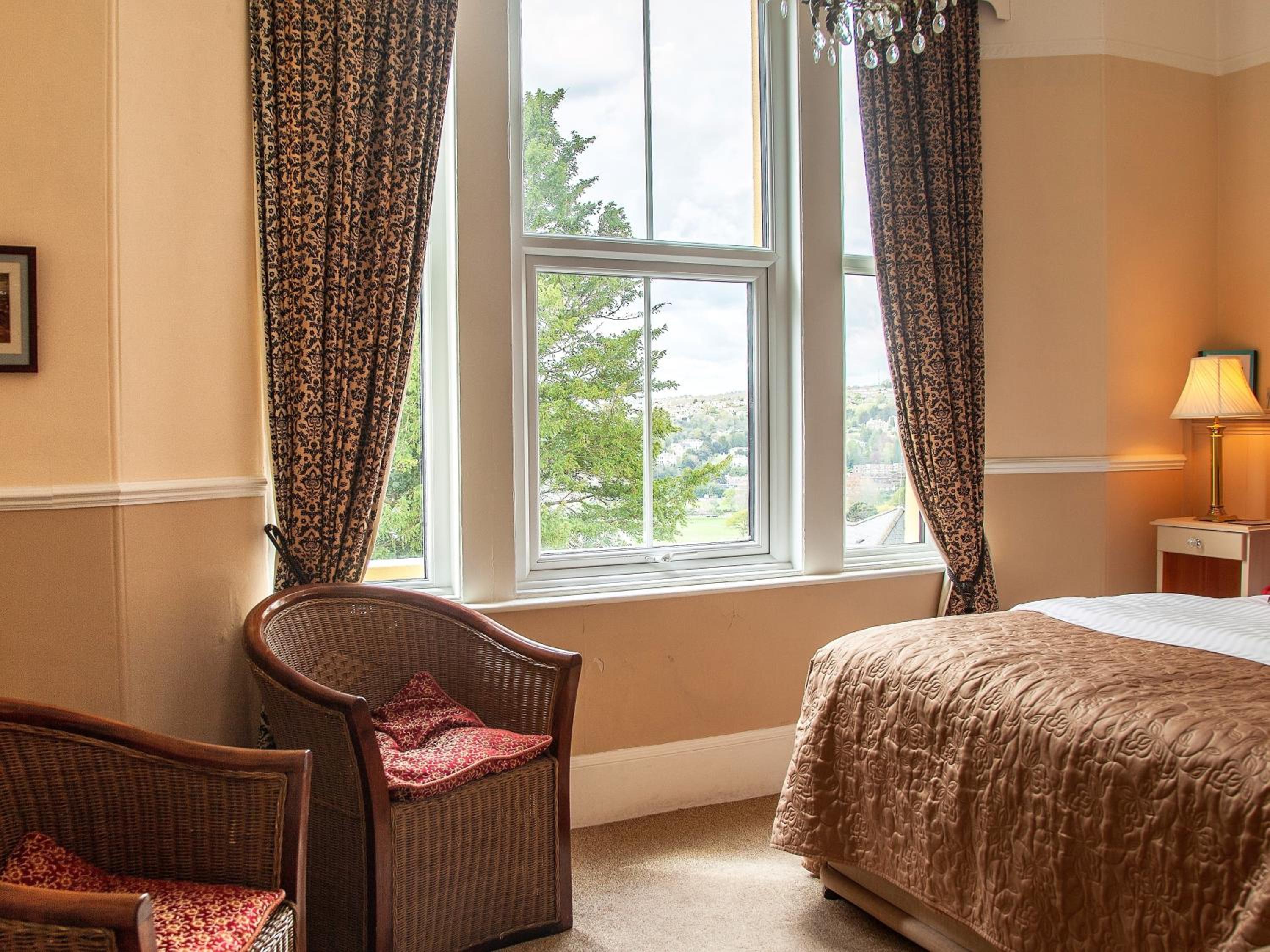Deluxe King Room photo 3