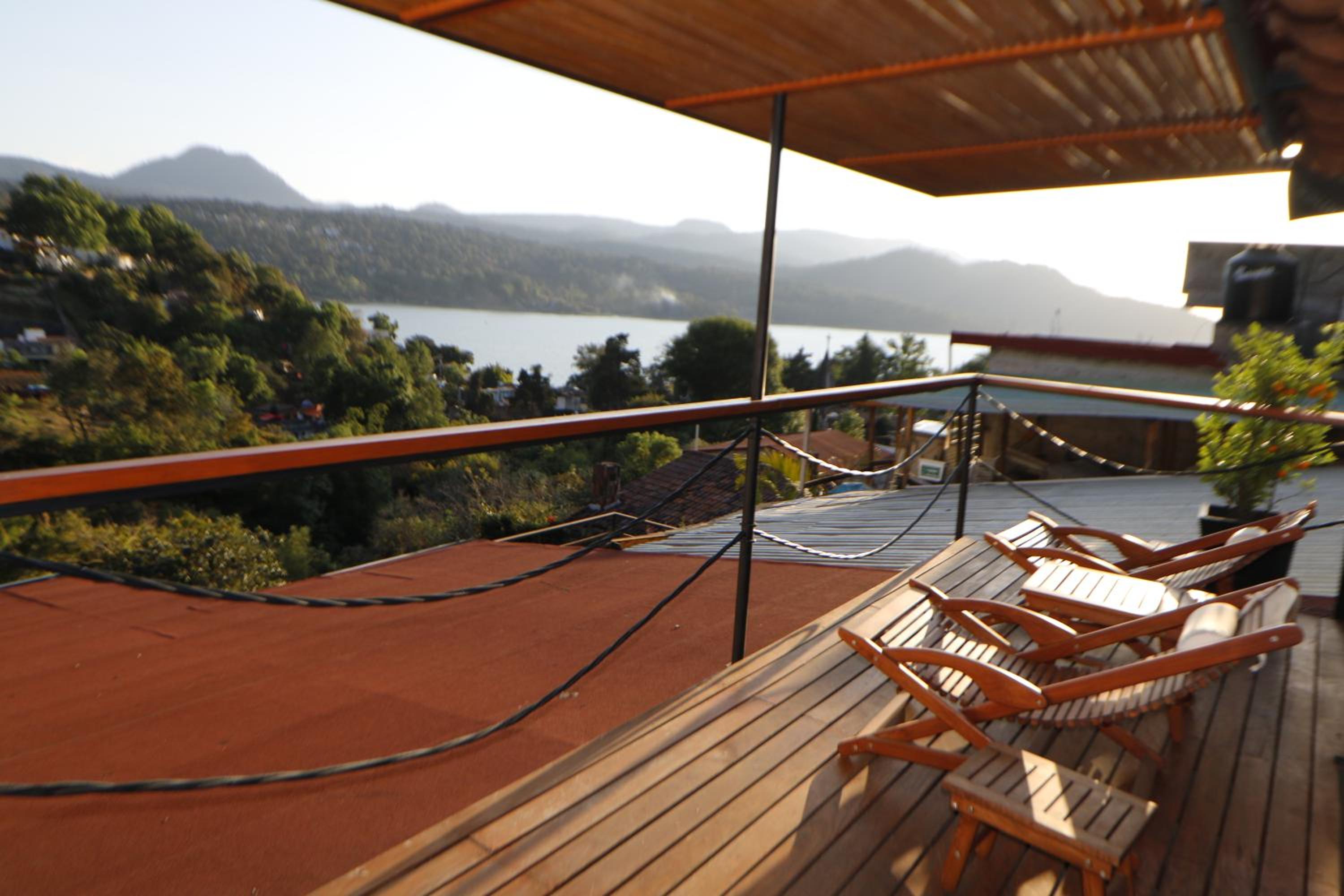 Deluxe Twin Room with Sea View - Photo 19