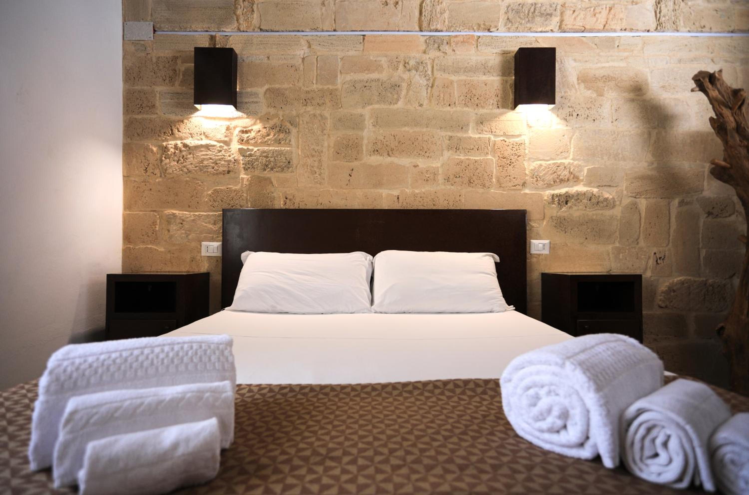 Superior Double Room - Photo 7