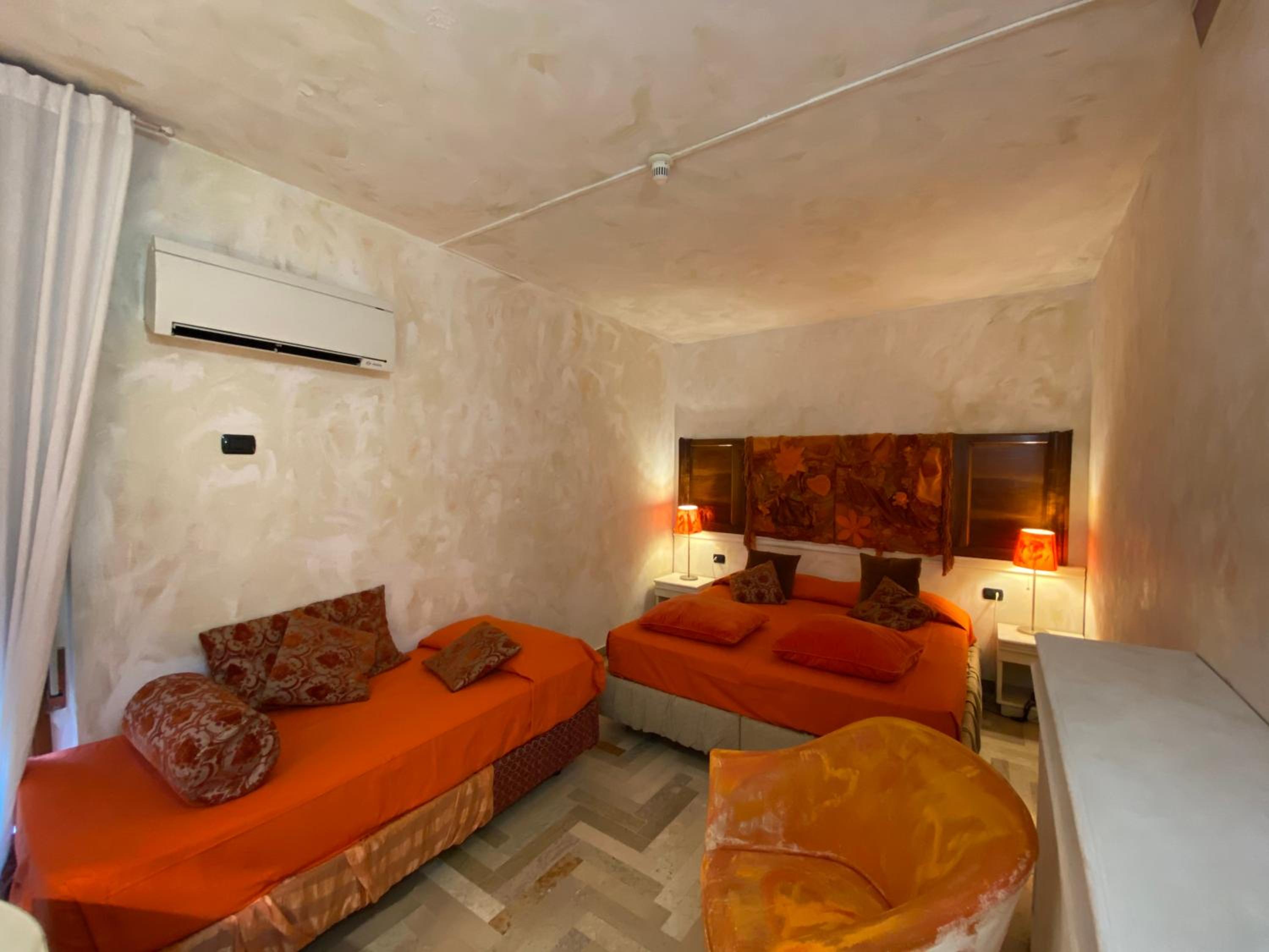 Triple Room - Photo 2