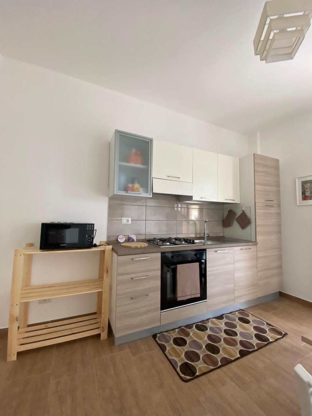 Apartment with Sea View - Photo 7