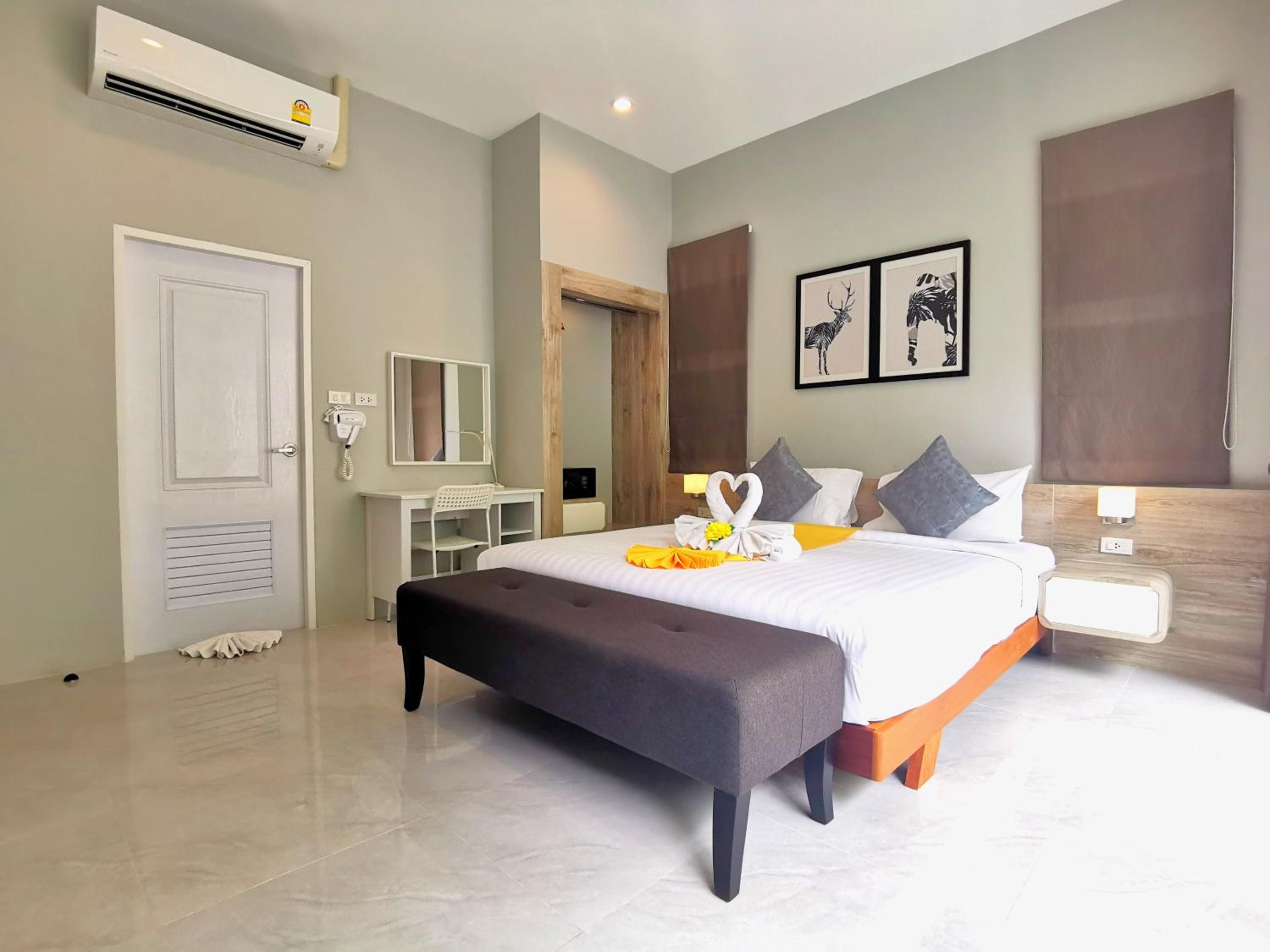 Two-Bedroom Villa with Large Private Pool - Photo 11