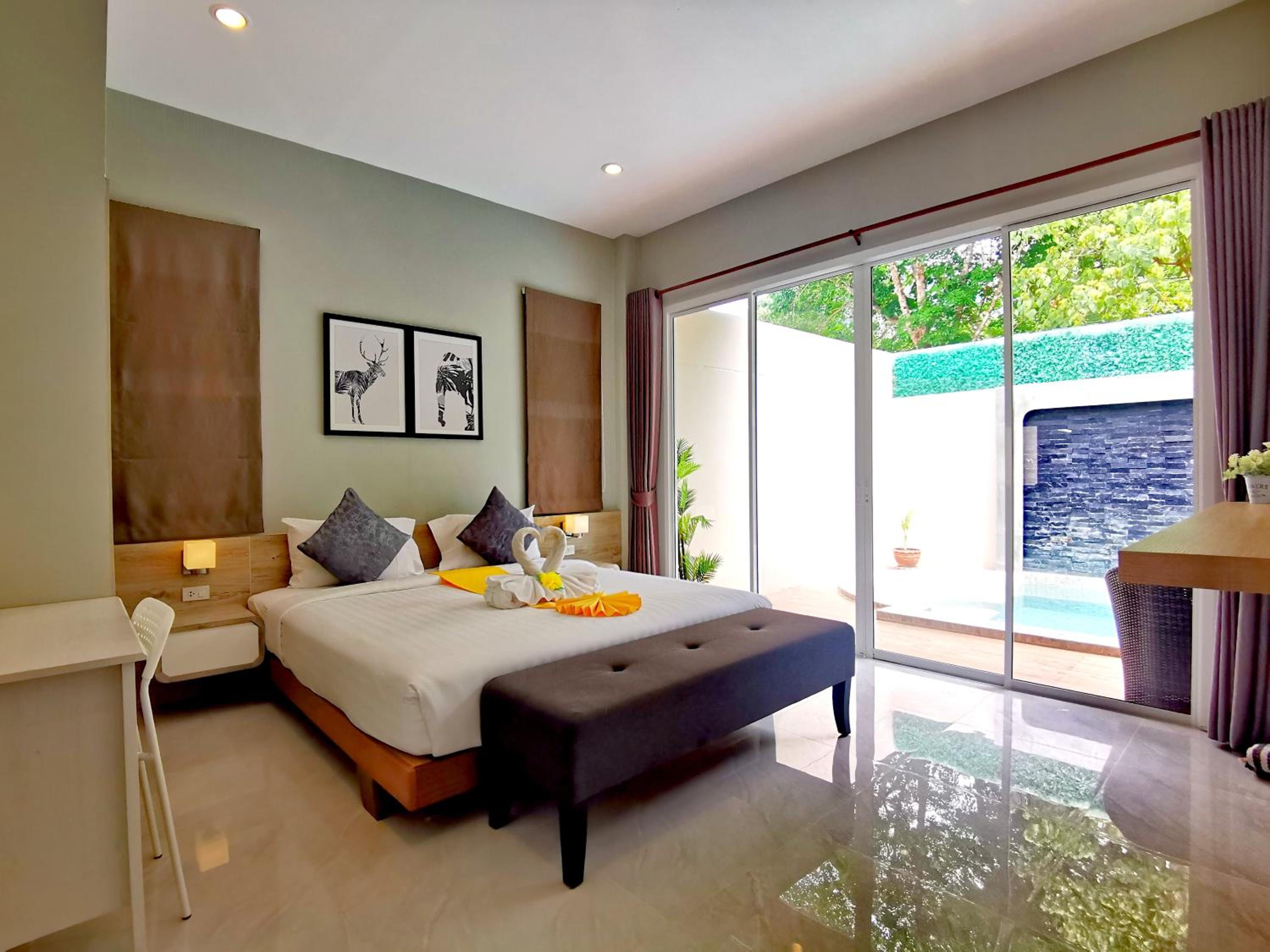 Two-Bedroom Villa with Large Private Pool - Photo 6
