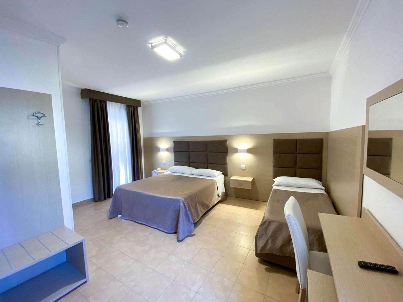 Quadruple Room photo 3