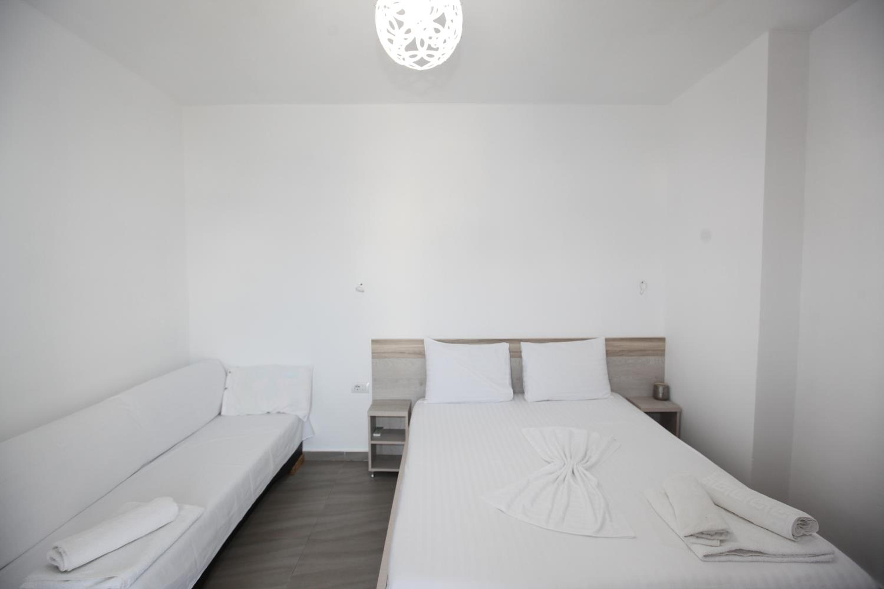 Triple Room with Balcony photo 1