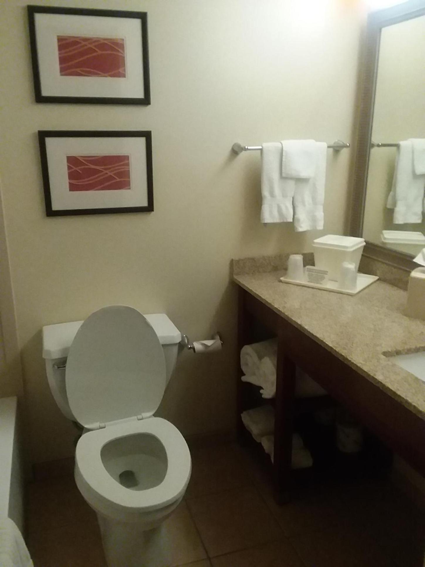 Double Room with Two Double Beds - Non-Smoking - Photo 2