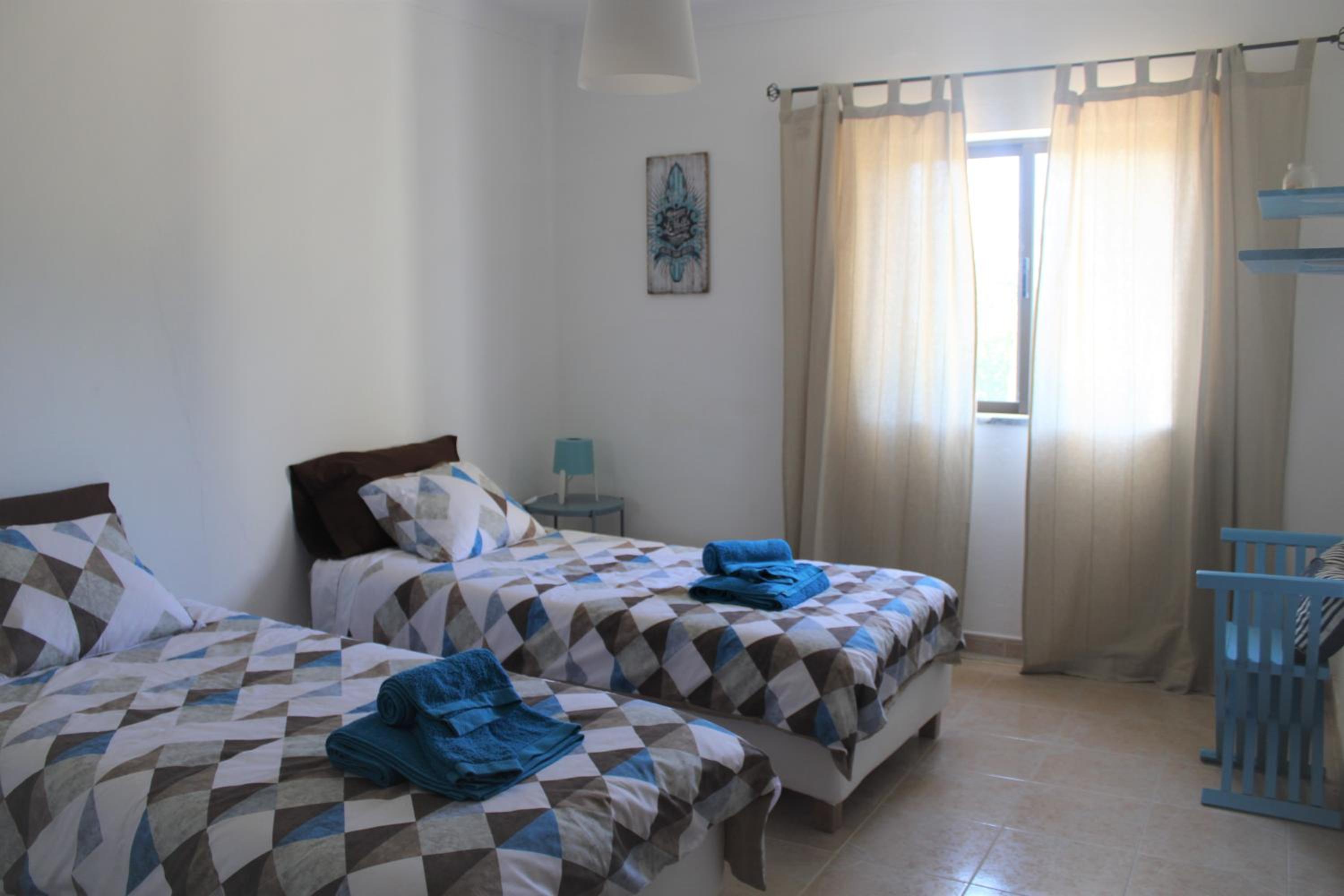 Four-Bedroom House photo 1