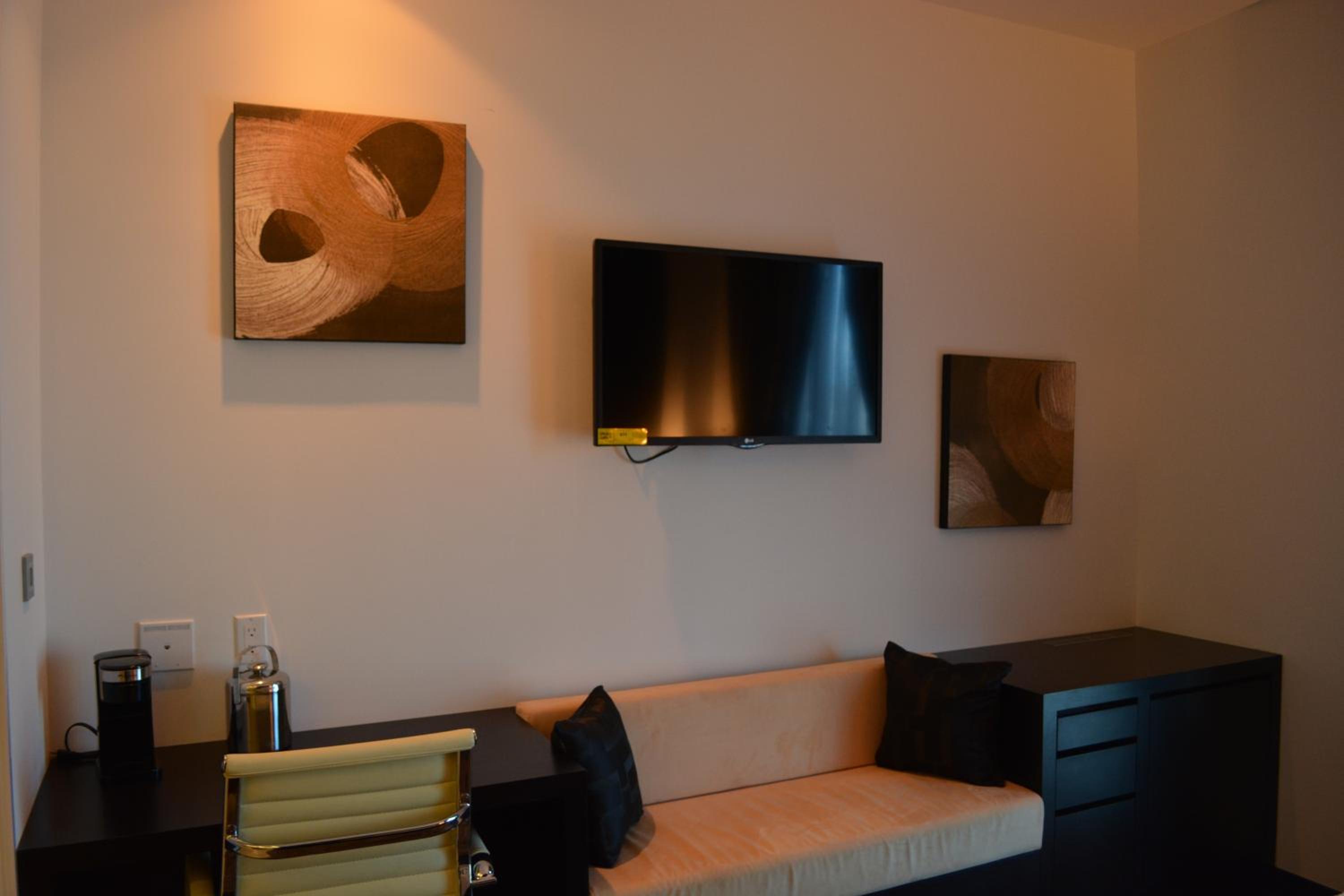 King Room with Spa Bath photo 2