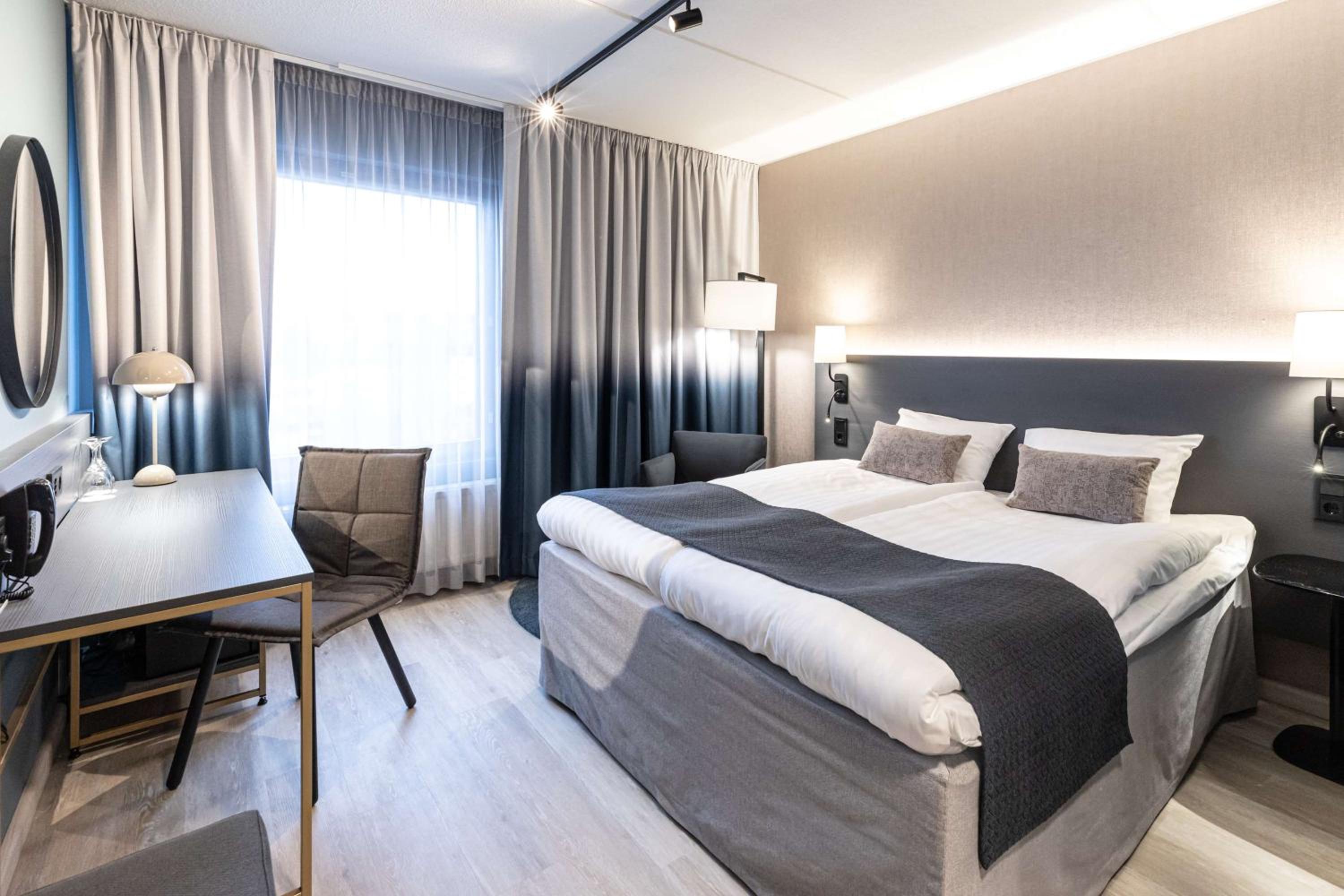 Standard Queen Room - Photo 1