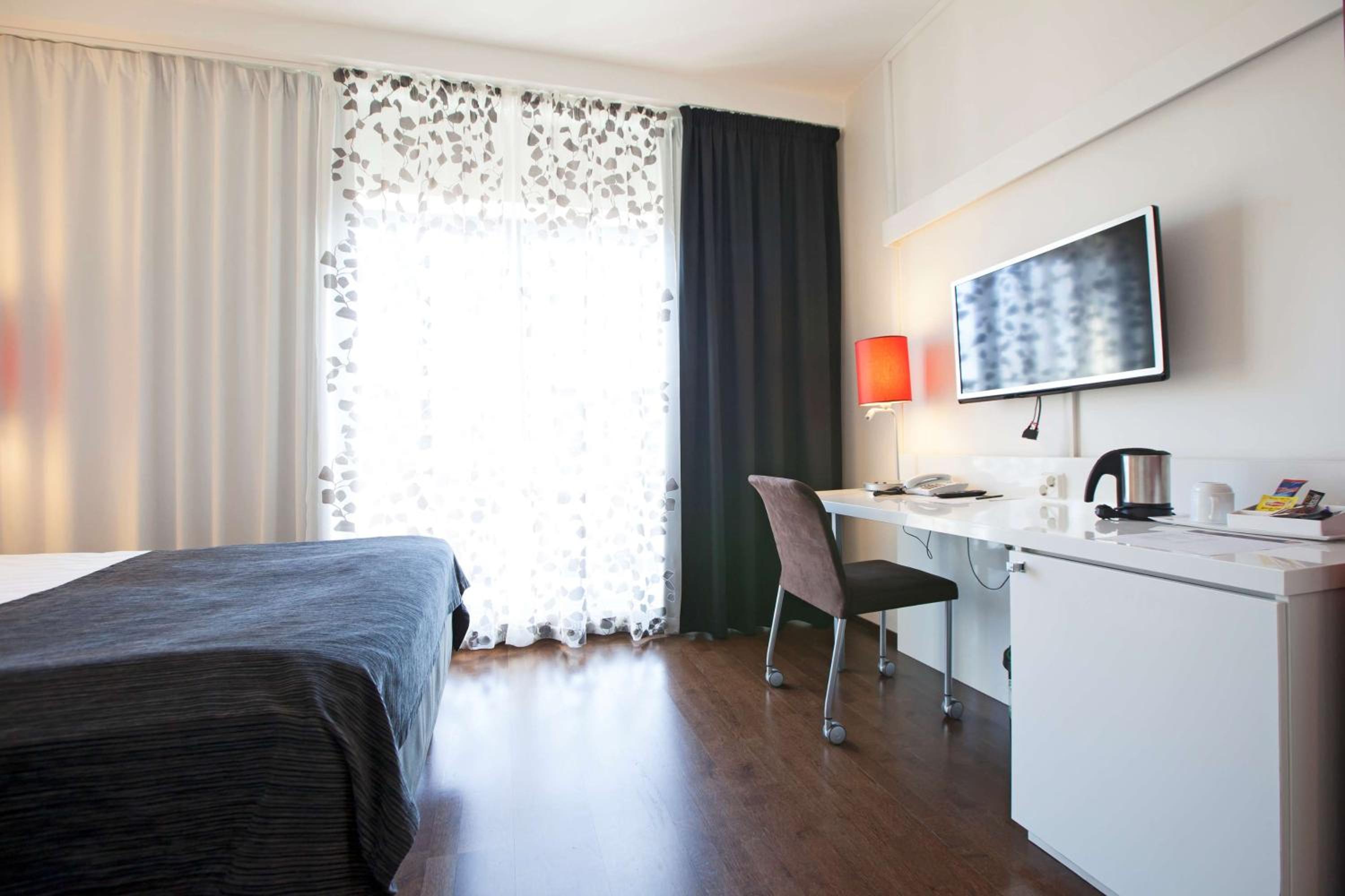 Superior Queen Room photo 1