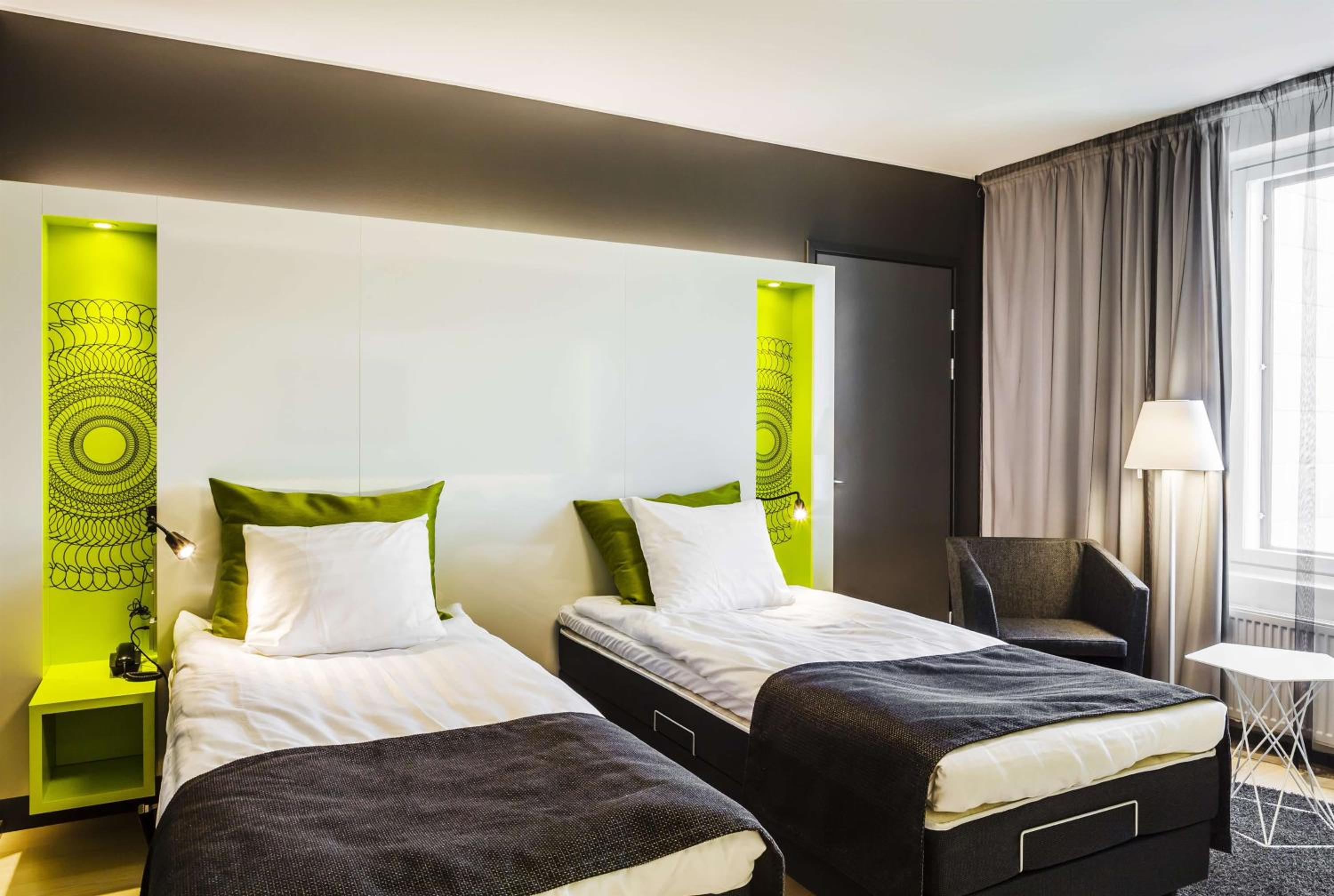 Standard Double or Twin Room - Photo 1