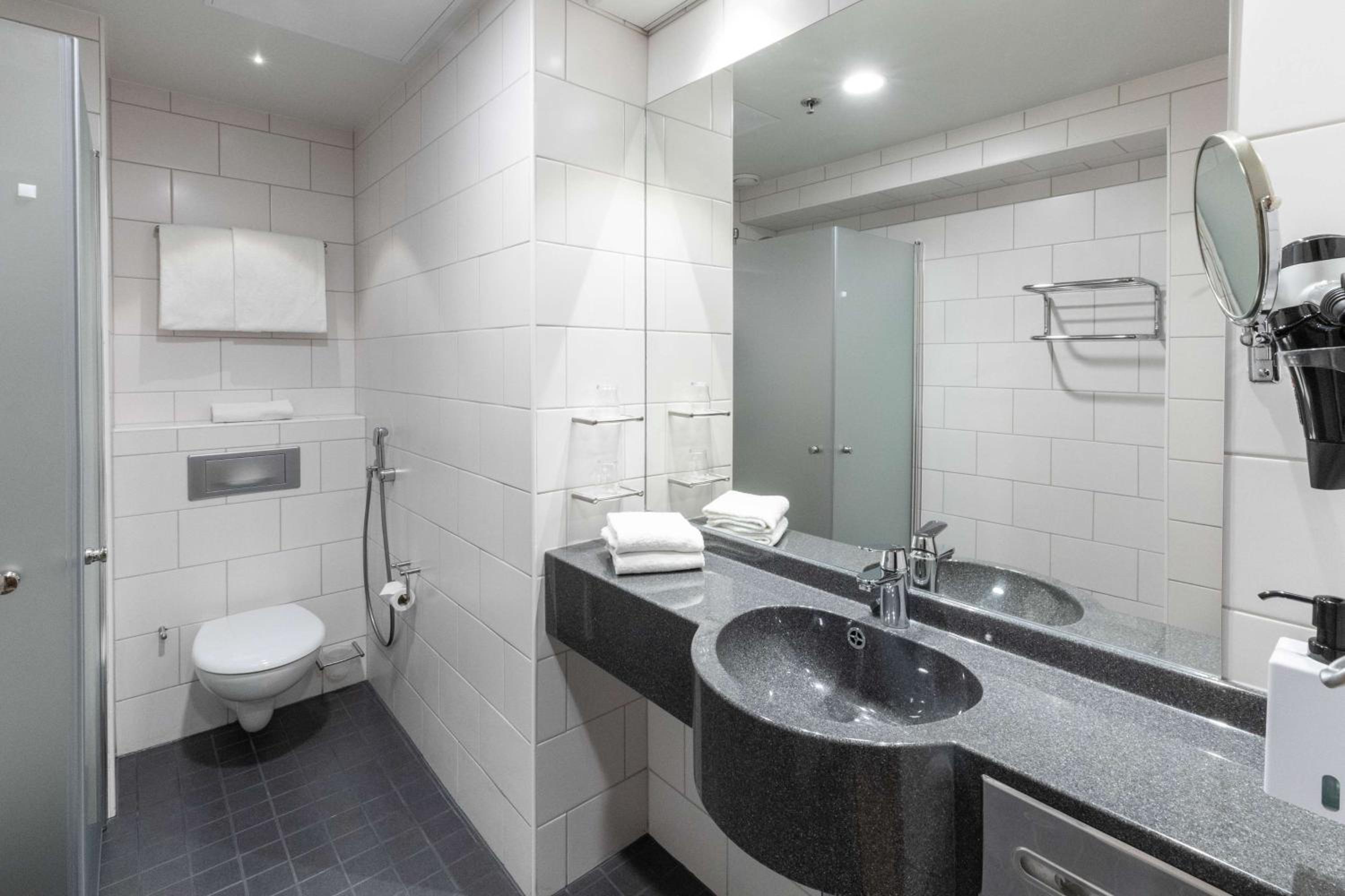 Superior Twin Room - Photo 5