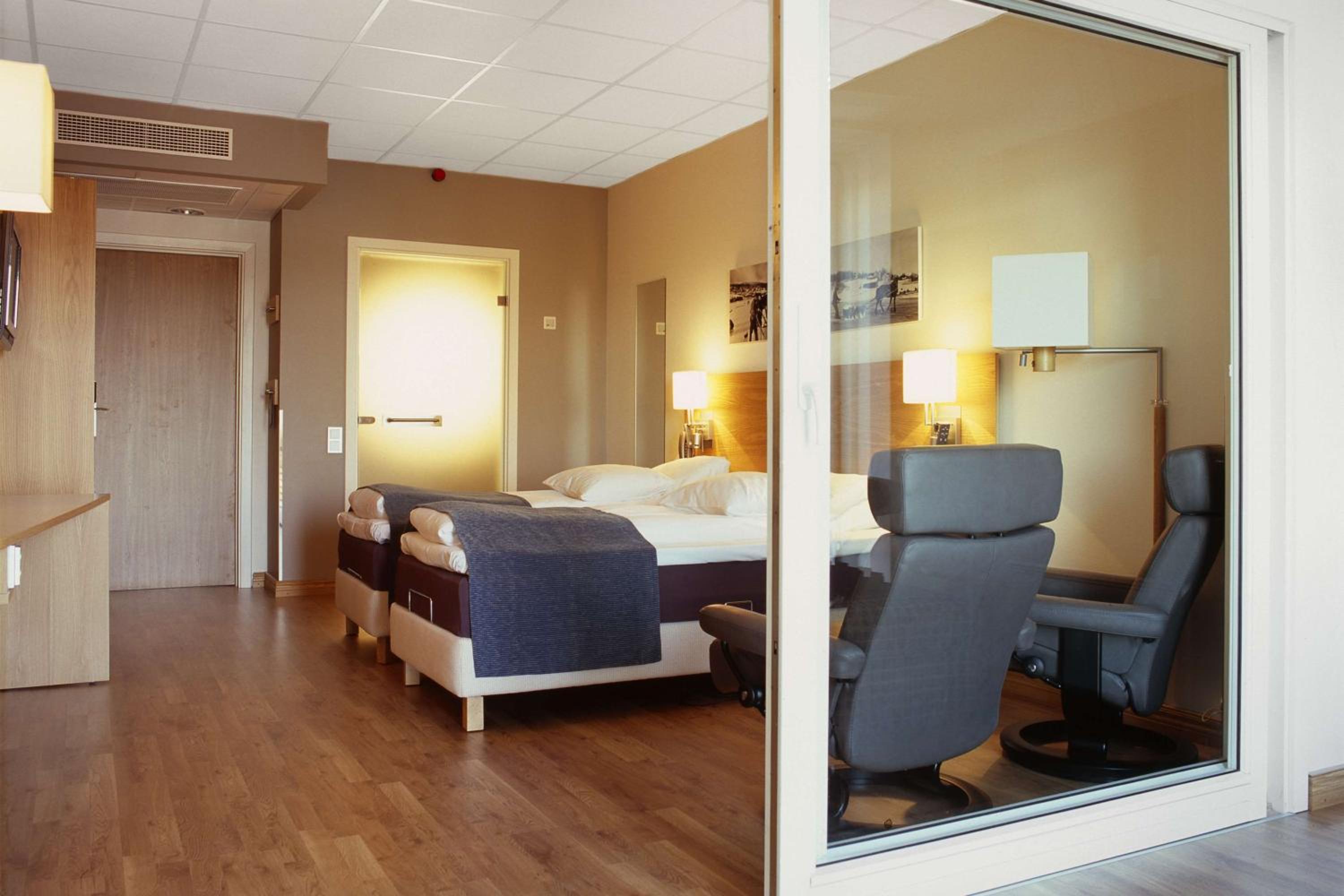 Superior Double or Twin Room - Photo 3
