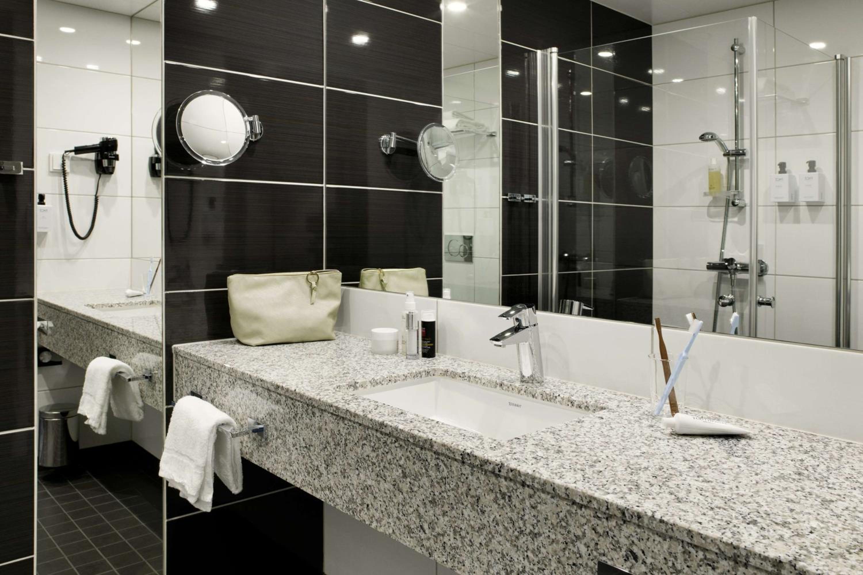 Available room