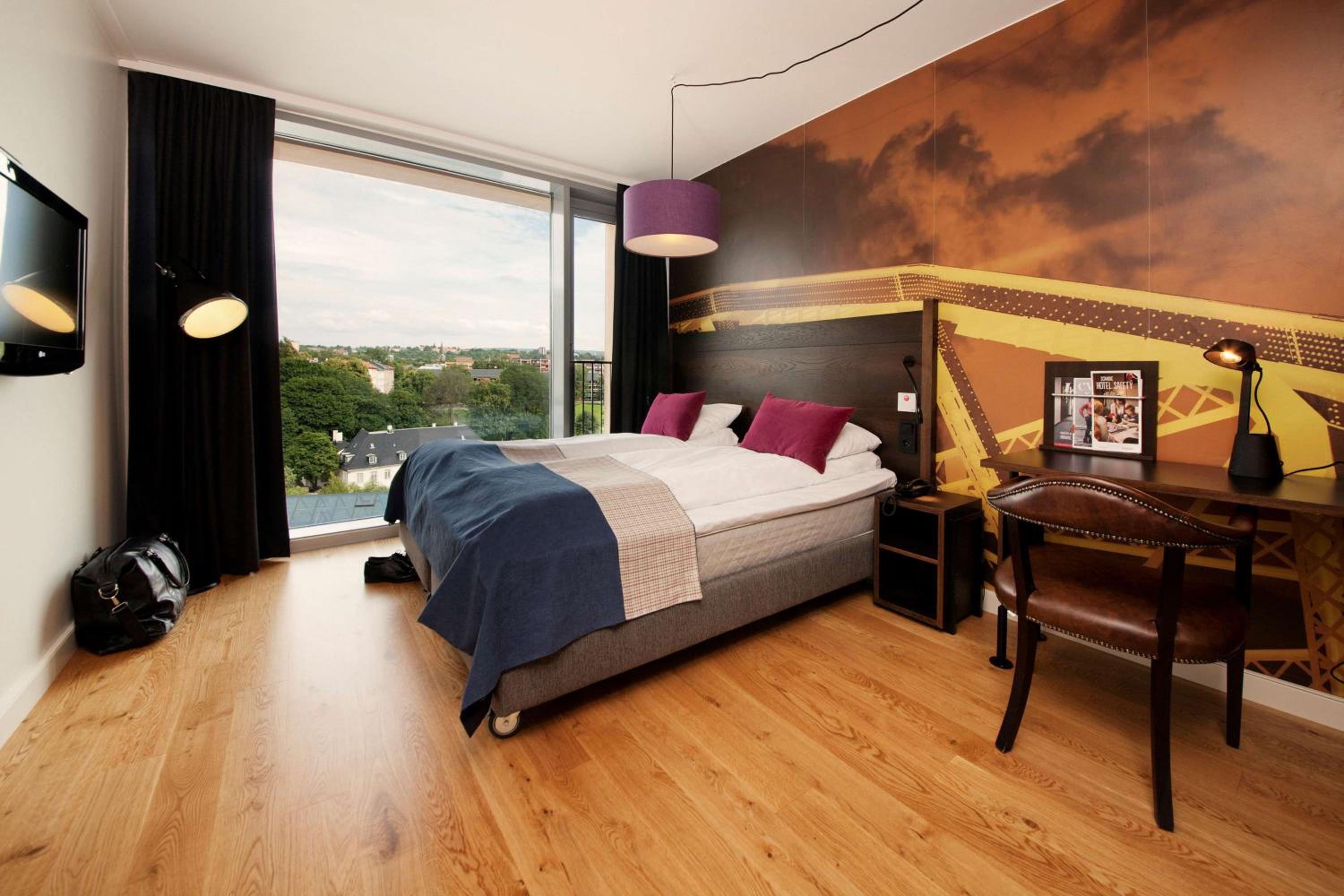 Standard Queen Room - Photo 1