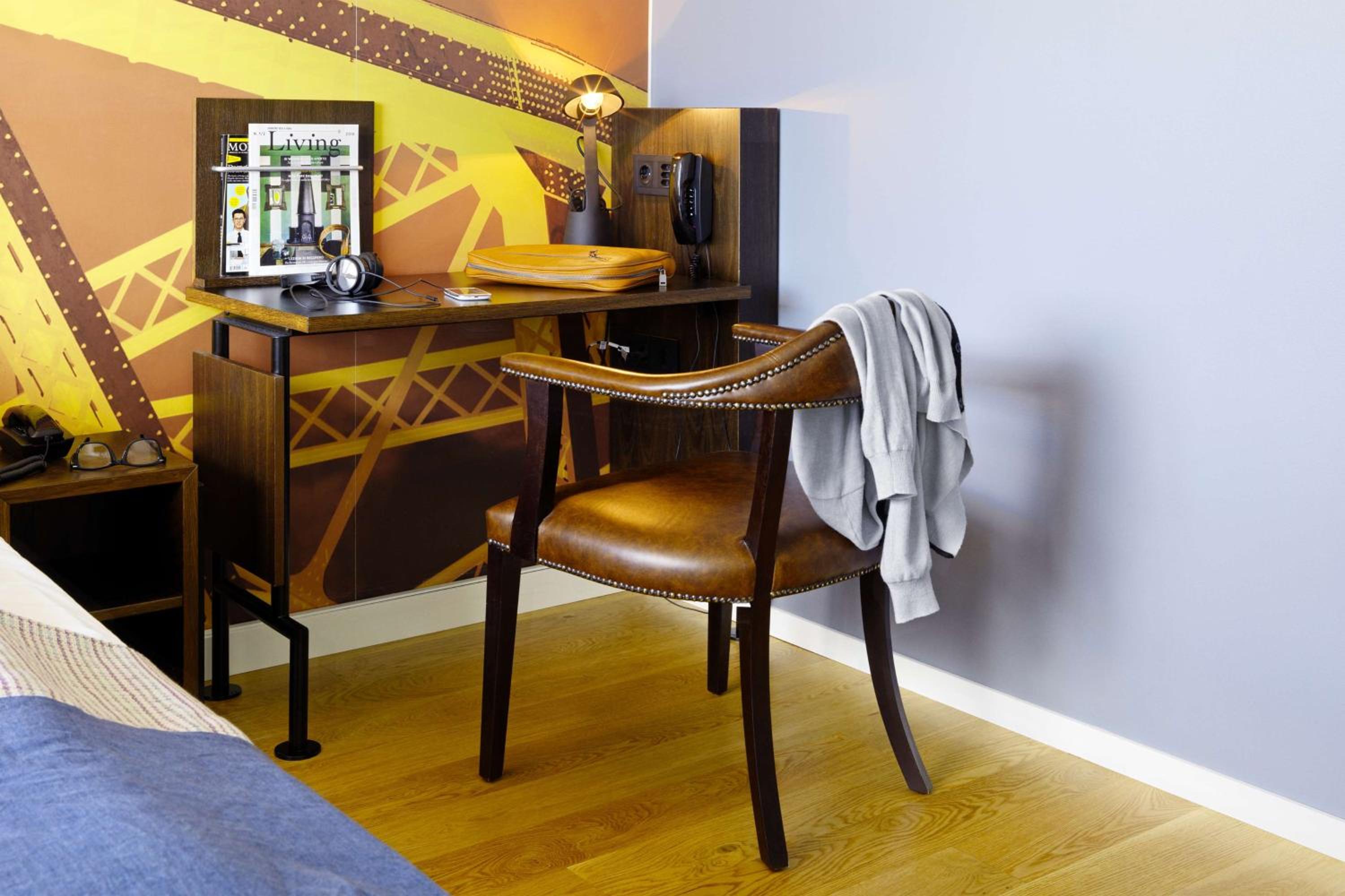 Standard Twin Room - Photo 2