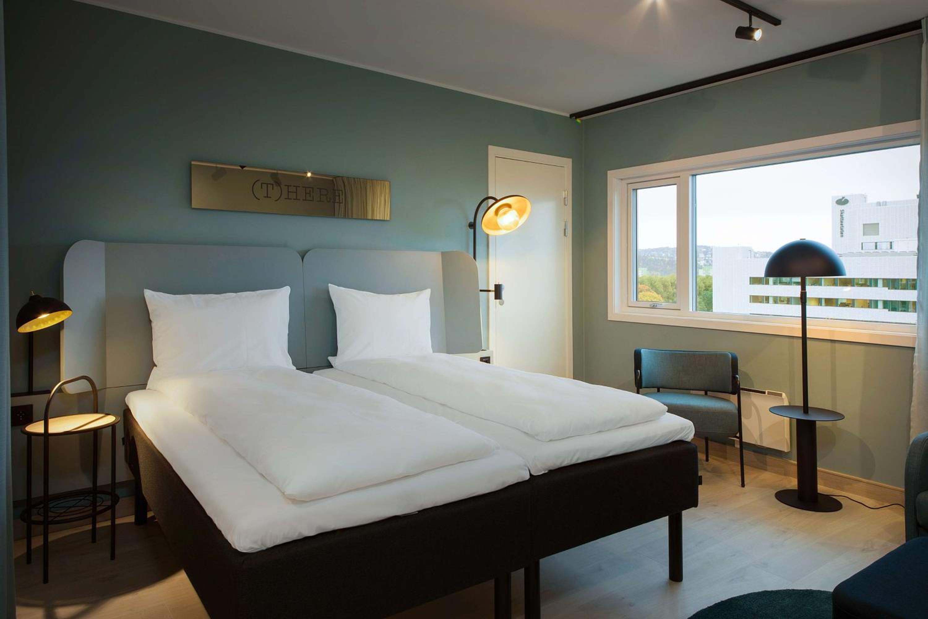 Superior King Room - Photo 1