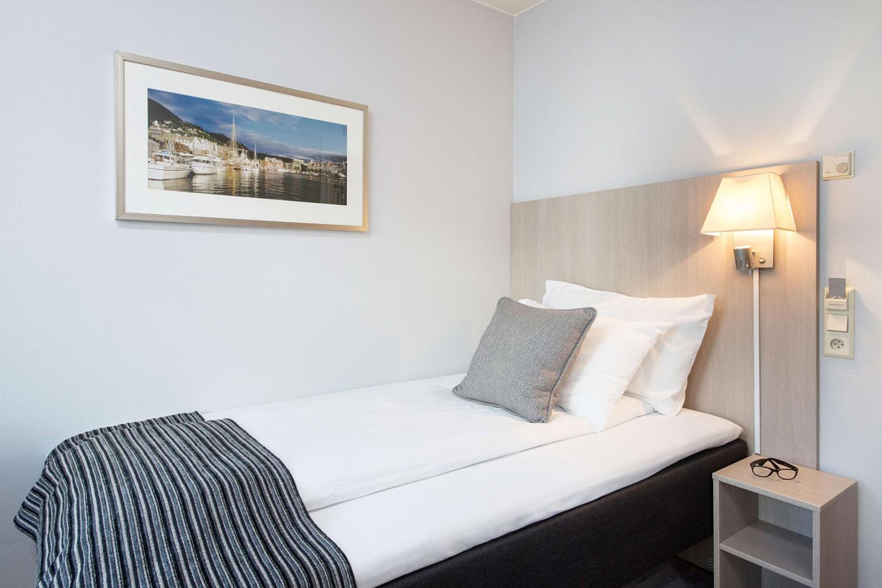 Standard Single Room photo 3