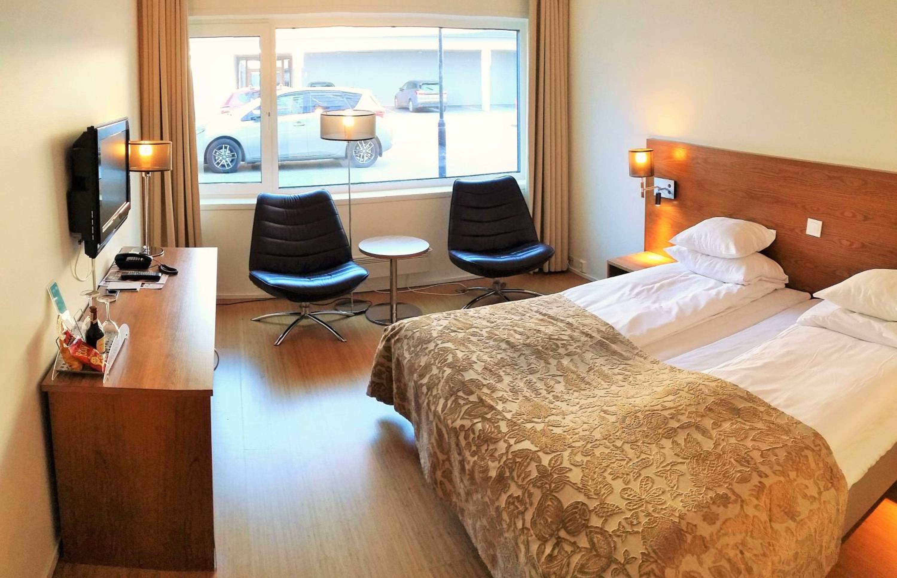 Economy Twin Room - Photo 1