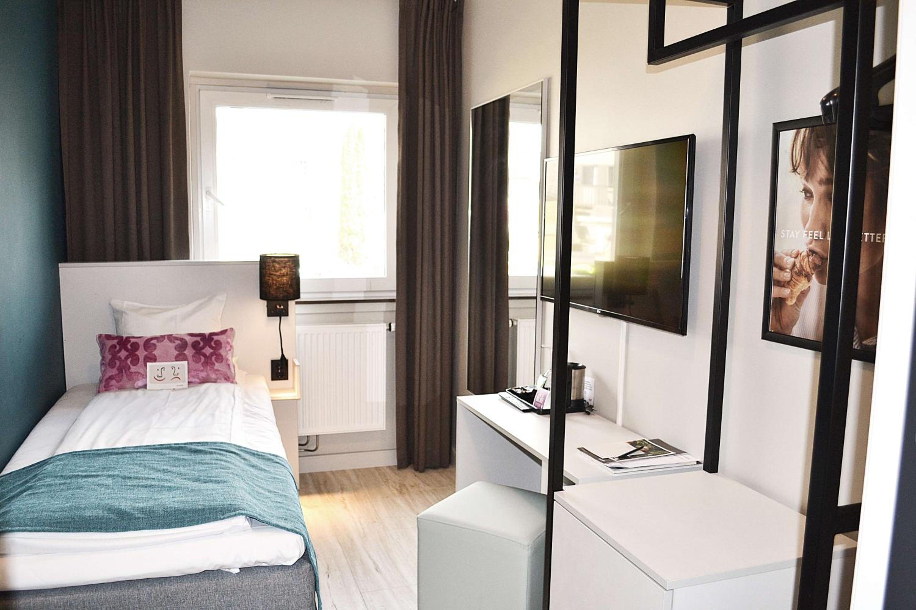 Standard Single Room