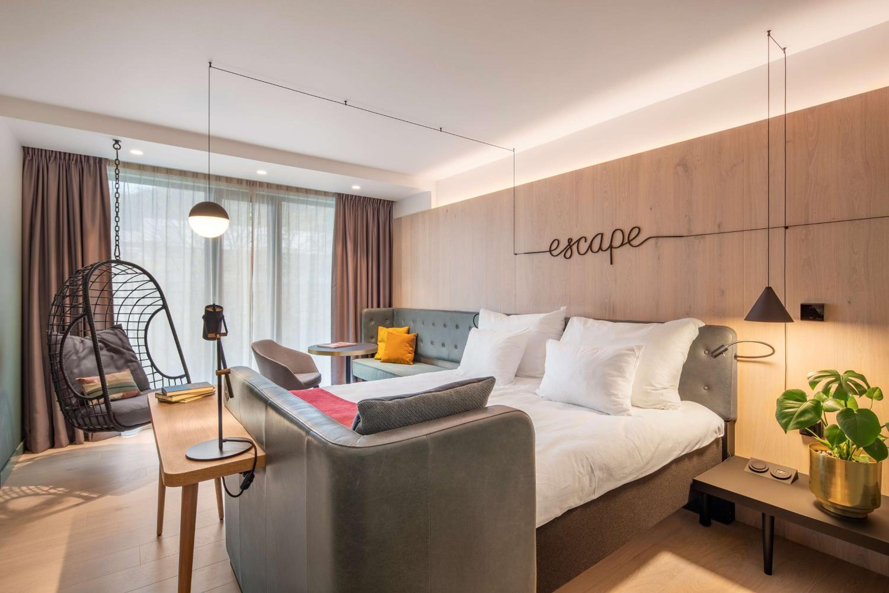 Superior Twin Room - Photo 1